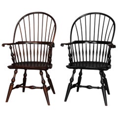 Wallace Nutting Americana Handmade Fan-Back Oak Windsor Chairs, 20th Century