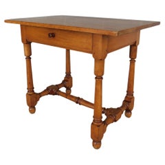 Wallace Nutting Tavern Table #660