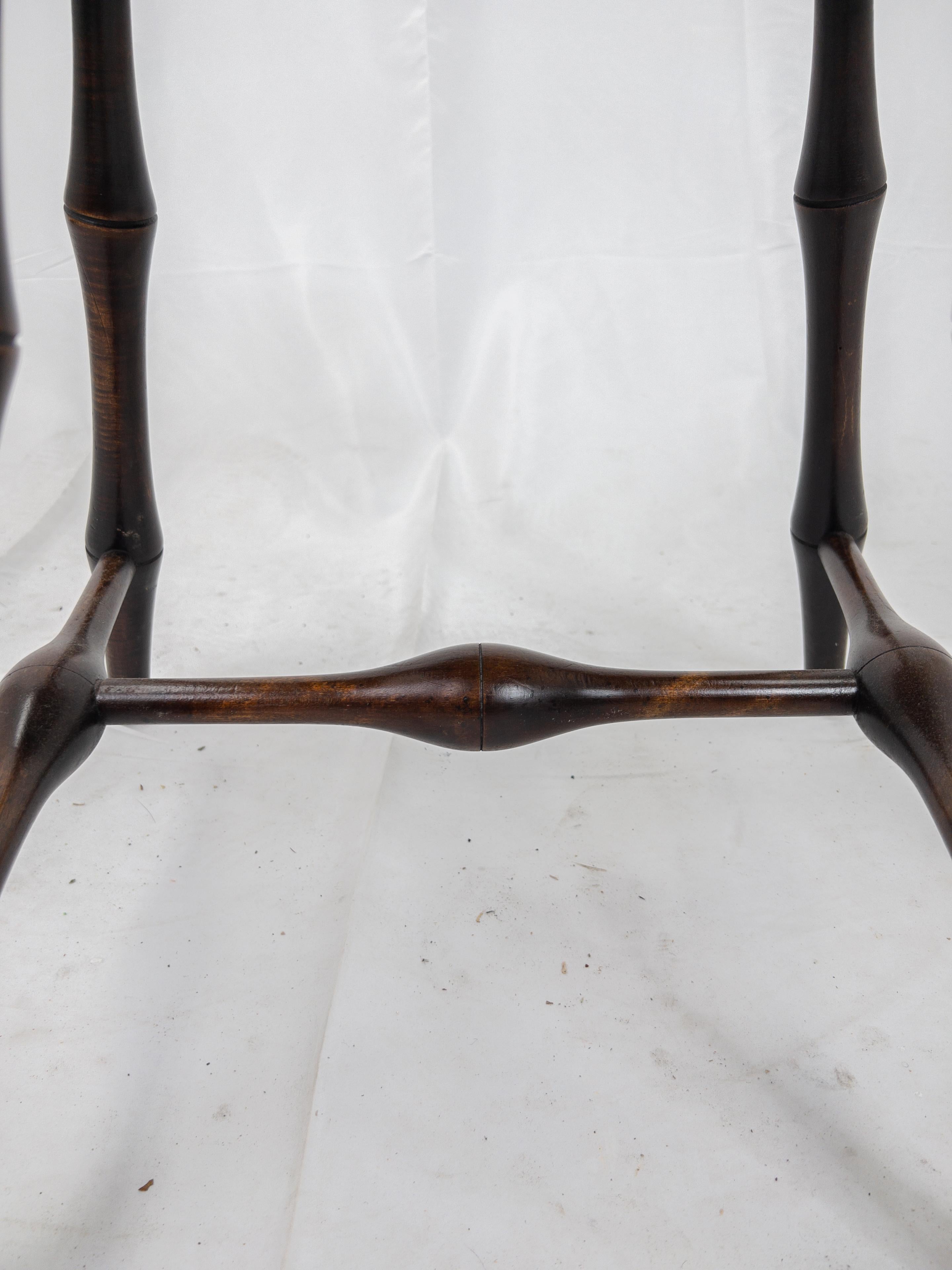 Wallace Nutting Vintage Bow Back Windsor Side Chair In Good Condition In Houston, TX