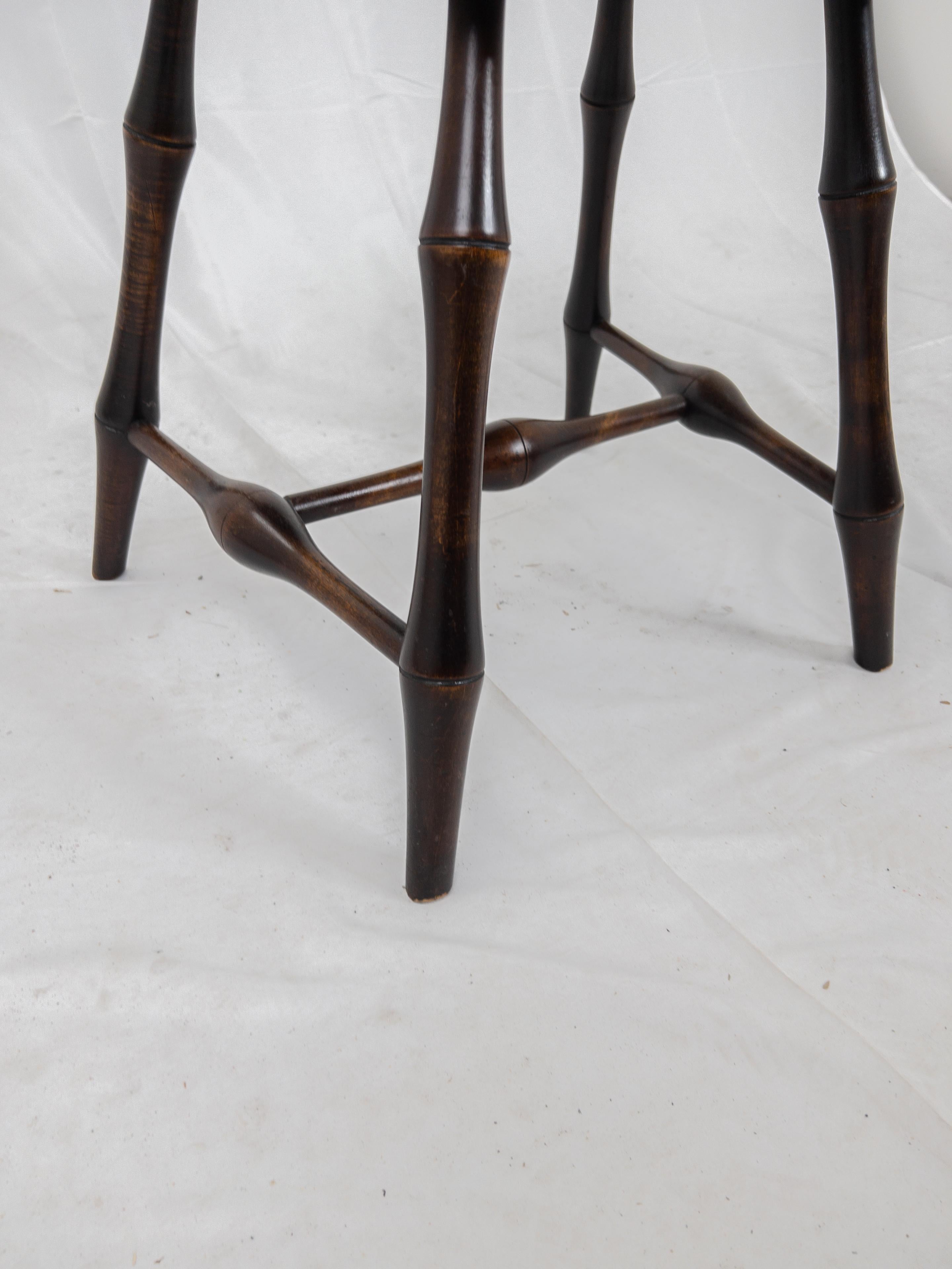 20th Century Wallace Nutting Vintage Bow Back Windsor Side Chair