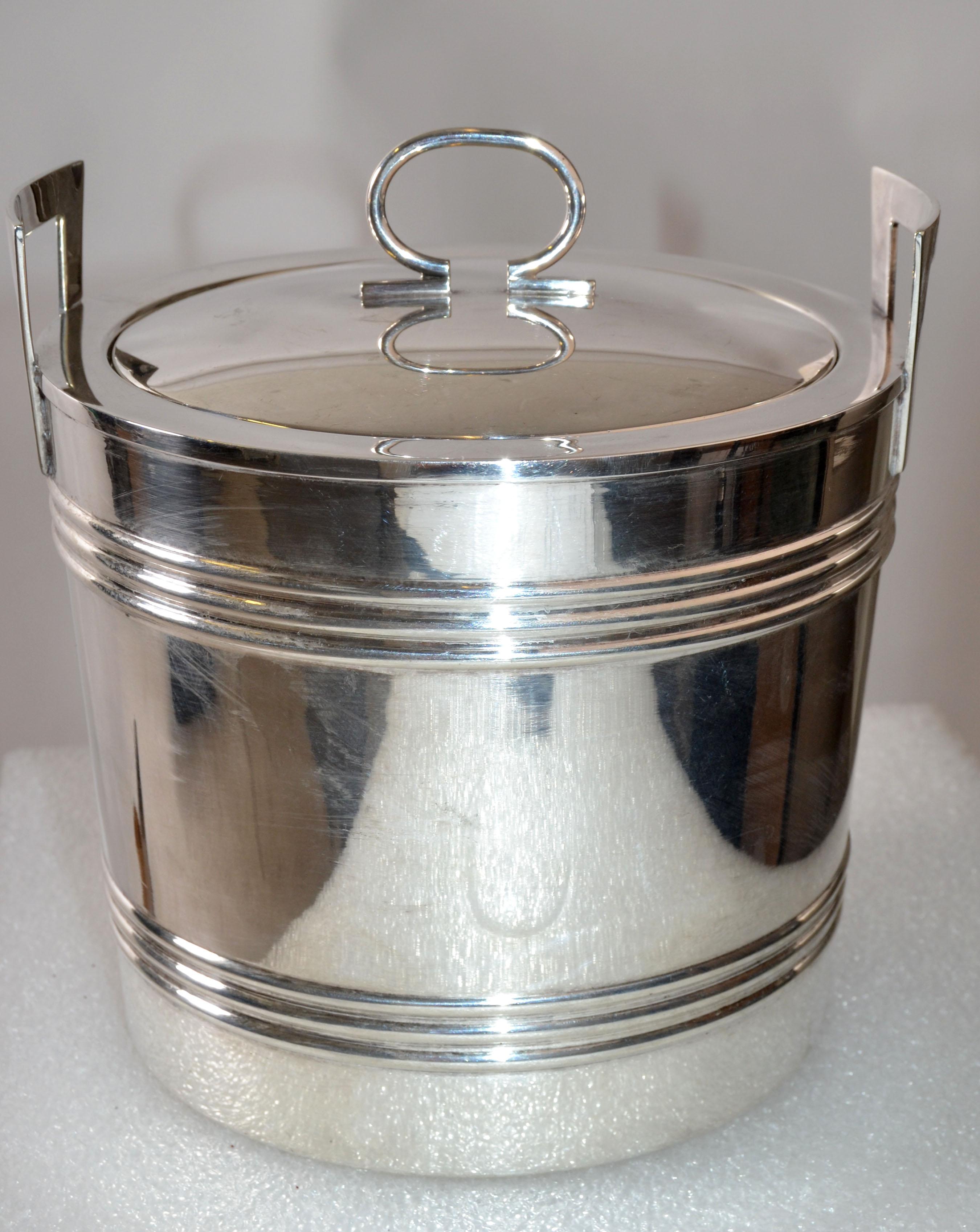 Wallace Silversmiths Silver Plate Mid-Century Modern Ice Cooler Bucket Handles In Good Condition In Miami, FL