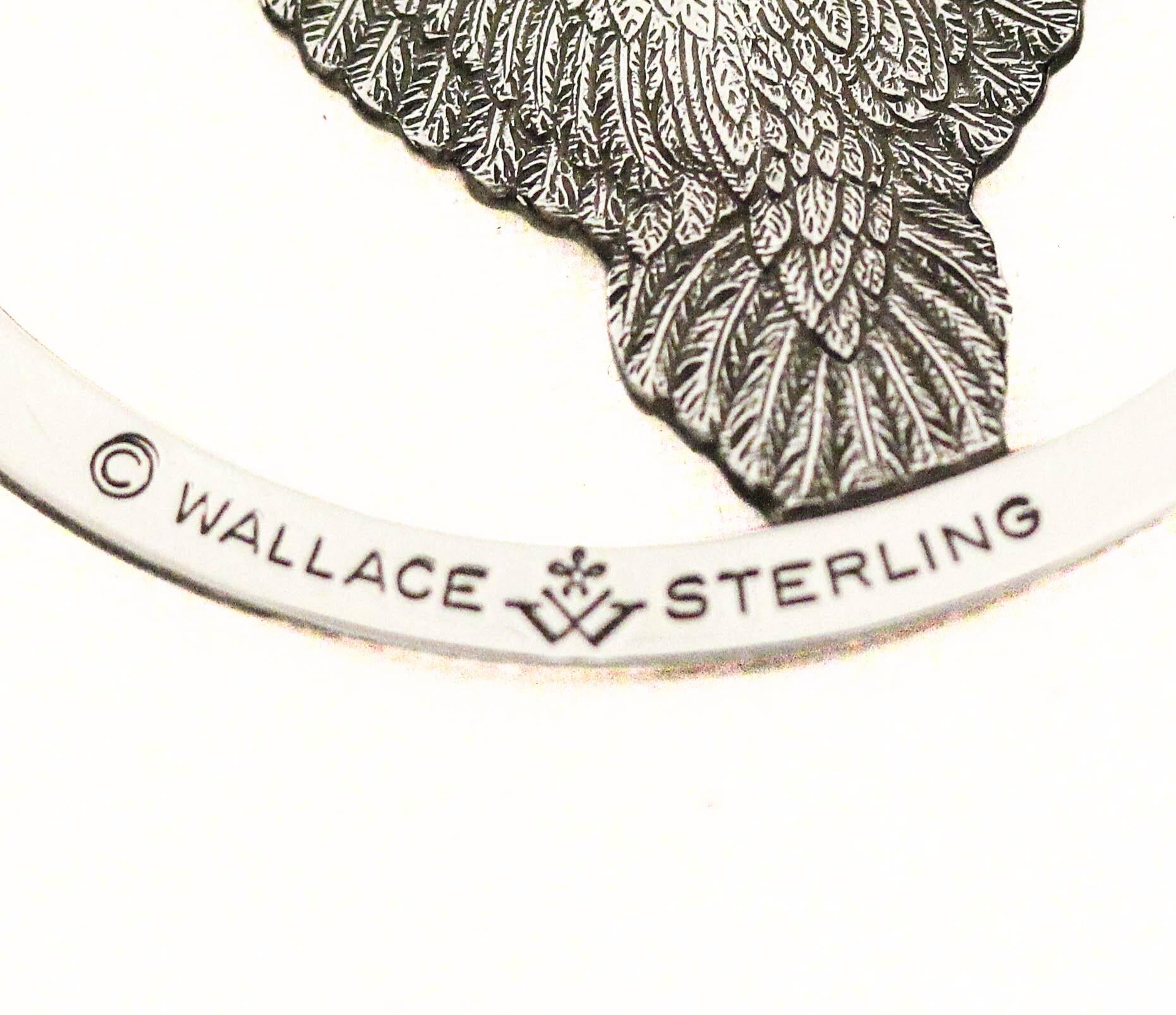 Medaglione di Natale in argento sterling di Wallace Silversmiths - 1975 (Quinto nella serie An In condizioni ottime in vendita a Brooklyn, NY