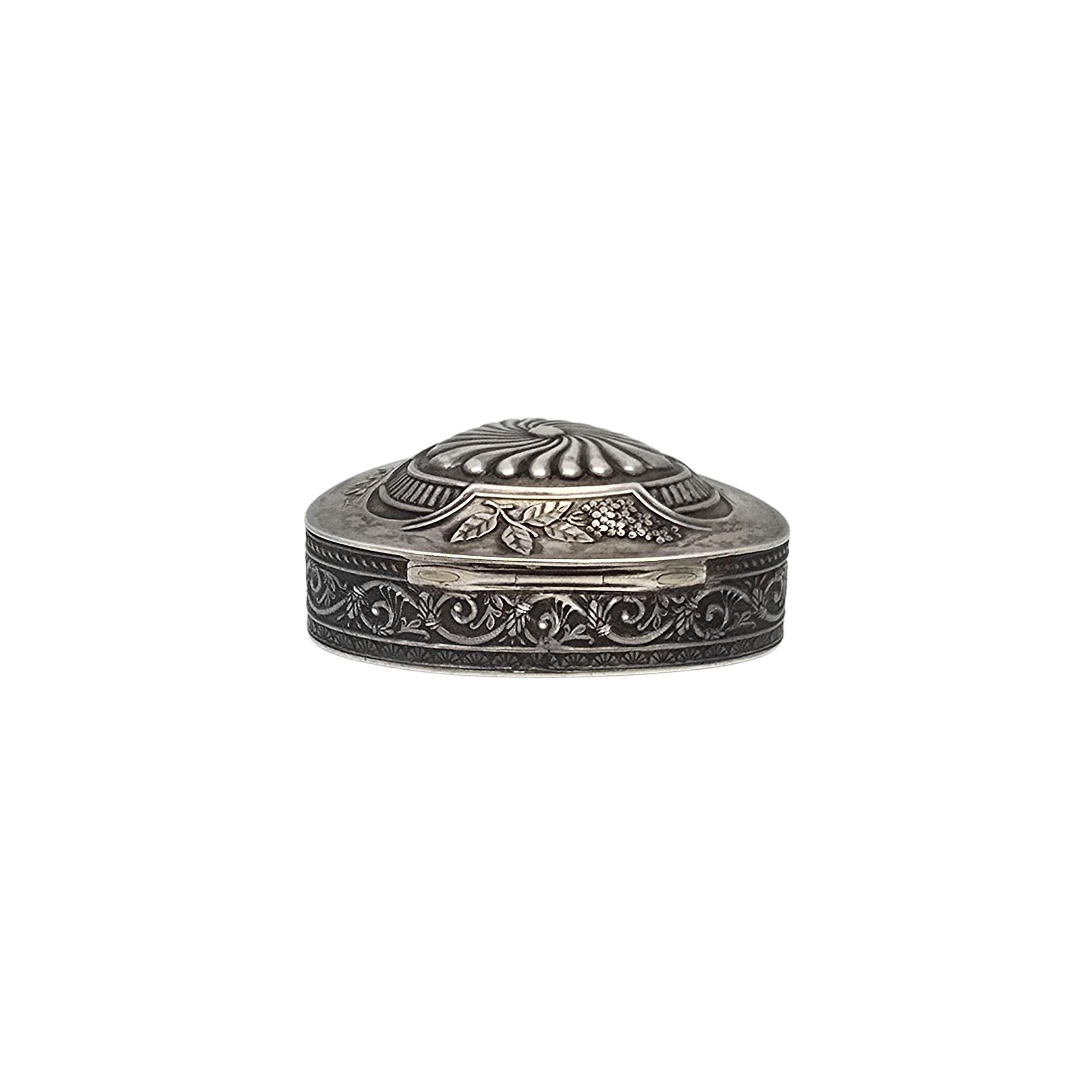 Women's or Men's Wallace Sterling Silver Triangle Trinket Box #22834 For Sale