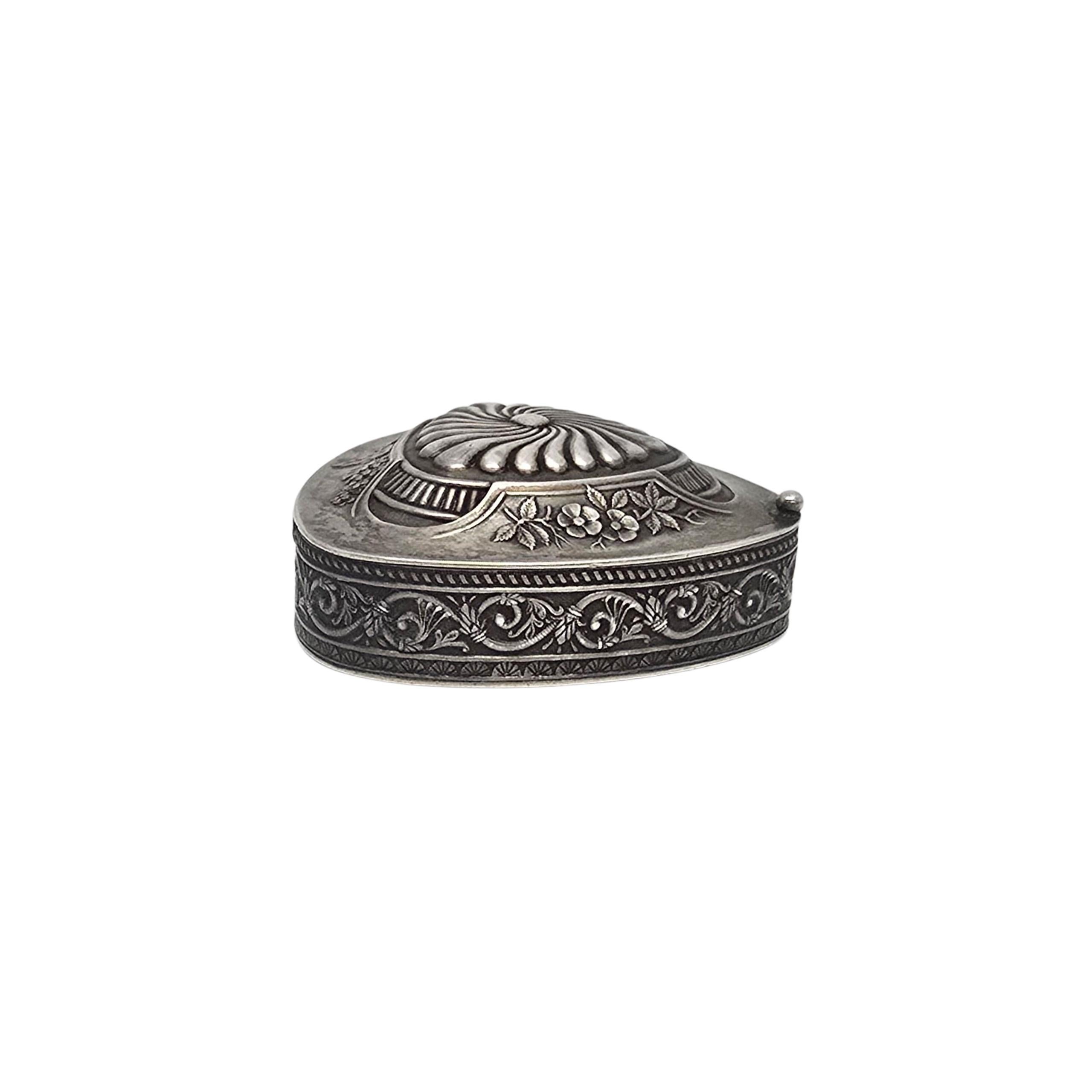 Wallace Sterling Silver Triangle Trinket Box #22834 For Sale 1