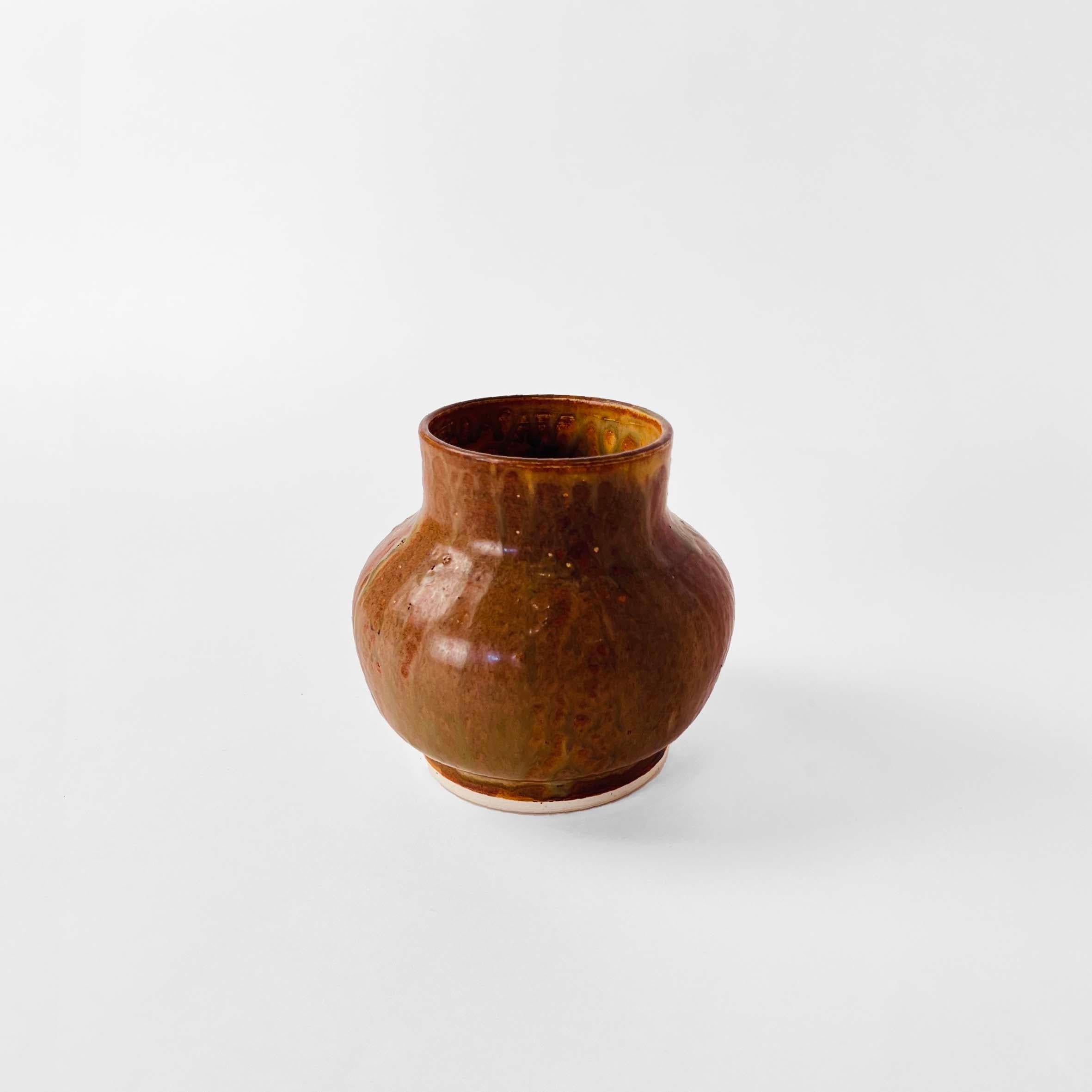 Glazed Wallåkra Dark Brown Vase, Made in Sweden. Paired with a California Pottery Piece For Sale