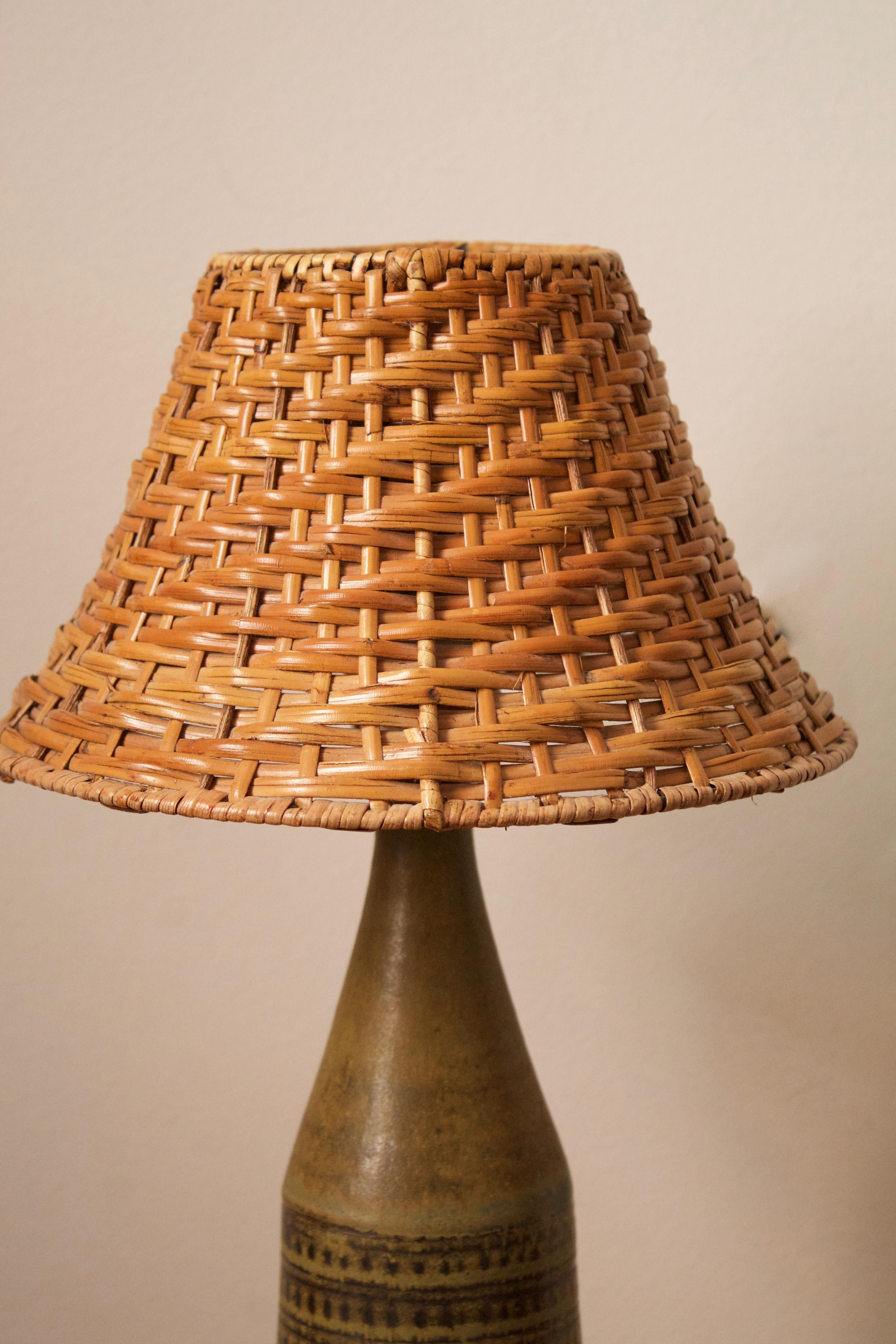 Mid-Century Modern Wallåkra Keramik, Table Lamp, Brown Glazed Stoneware, Sweden, 1960s