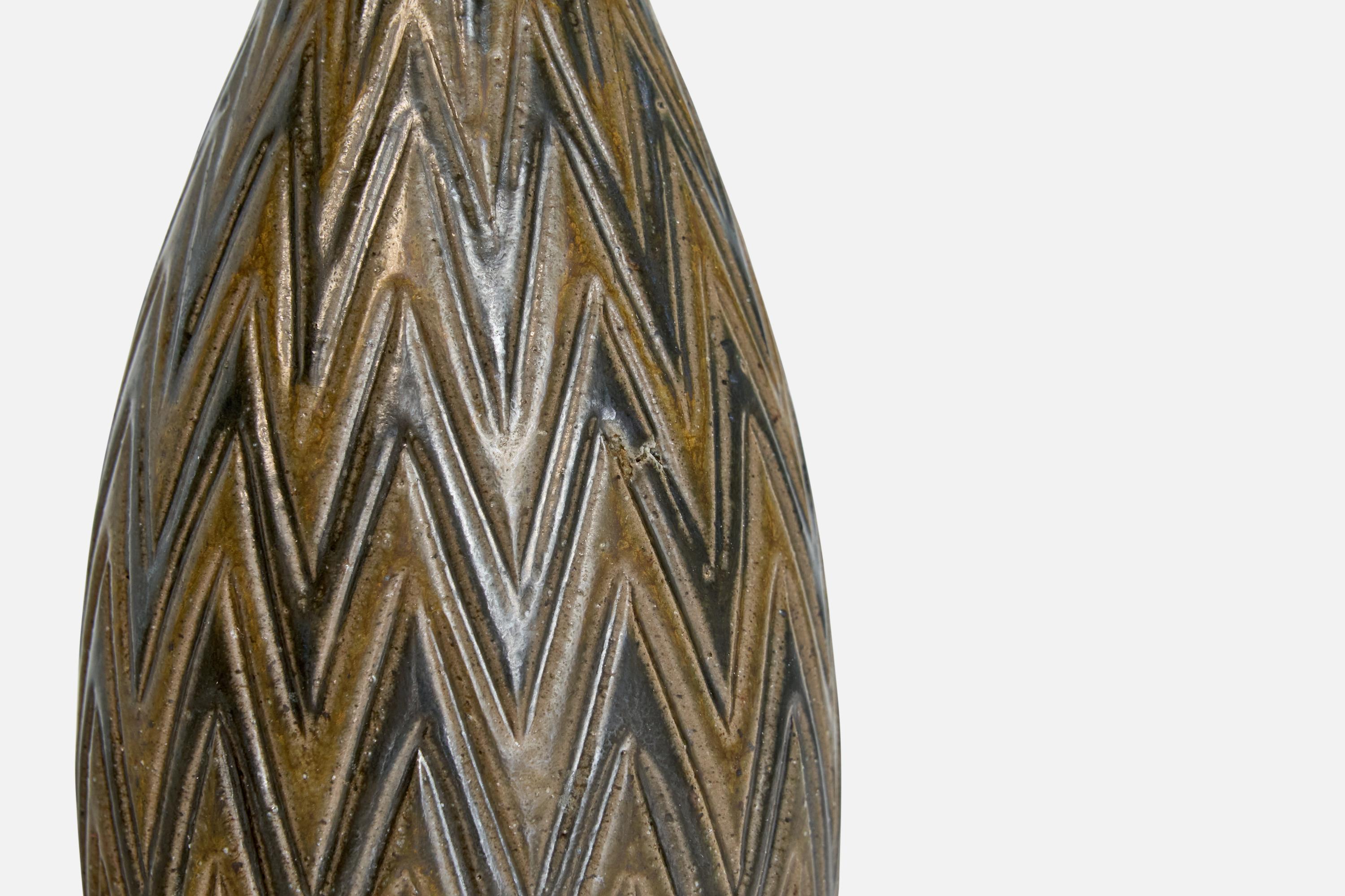 Milieu du XXe siècle Wallåkra, vase, céramique, Suède, années 1950 en vente