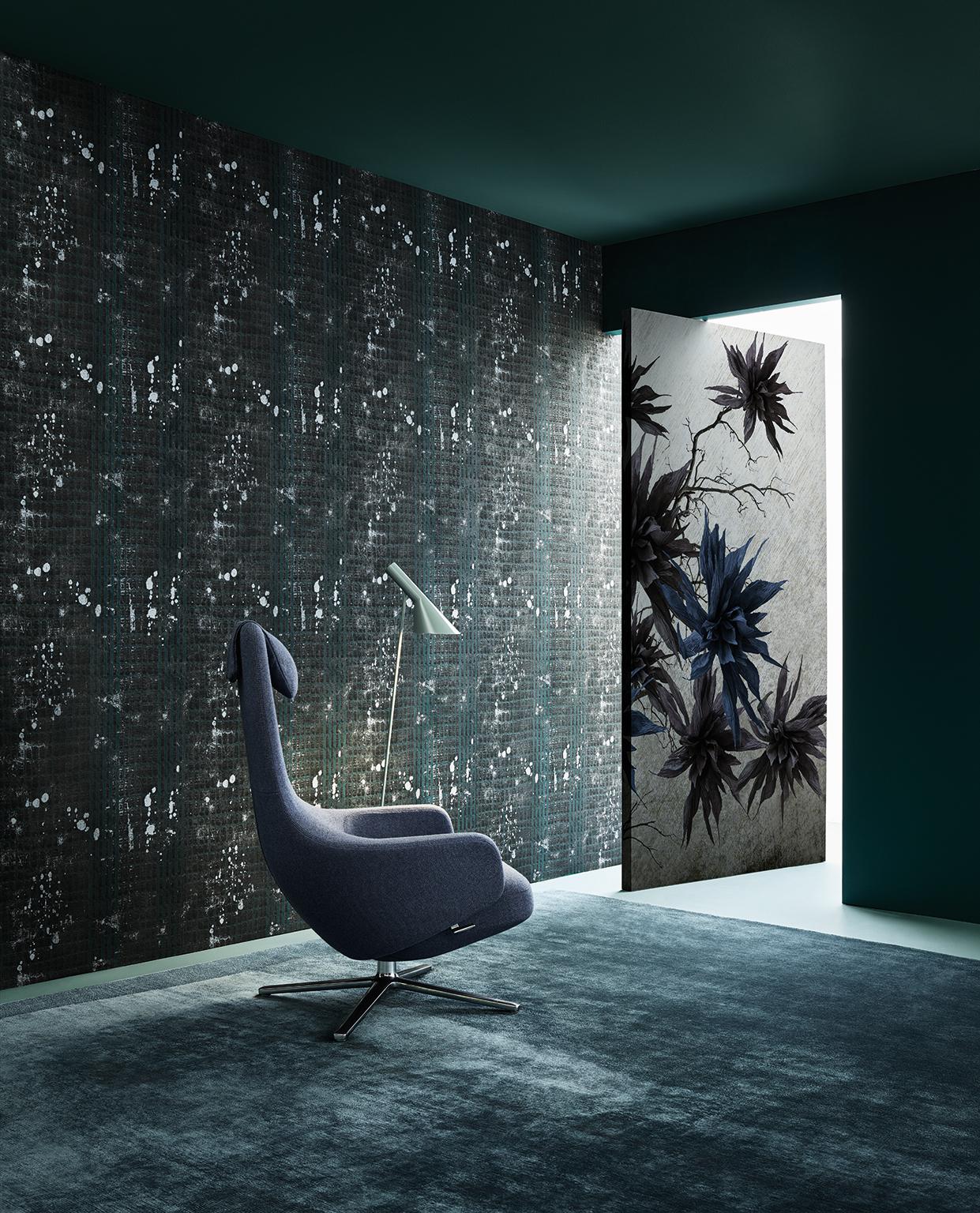 Wall&decò turns from photographs to wall paintings, from tromp-l'oeils to macro-designs on material backgrounds into a vertical wall pattern, with truly original visual effects.

Embossed vinyl wallpaper with nonwoven backing, 3D surface

Roll