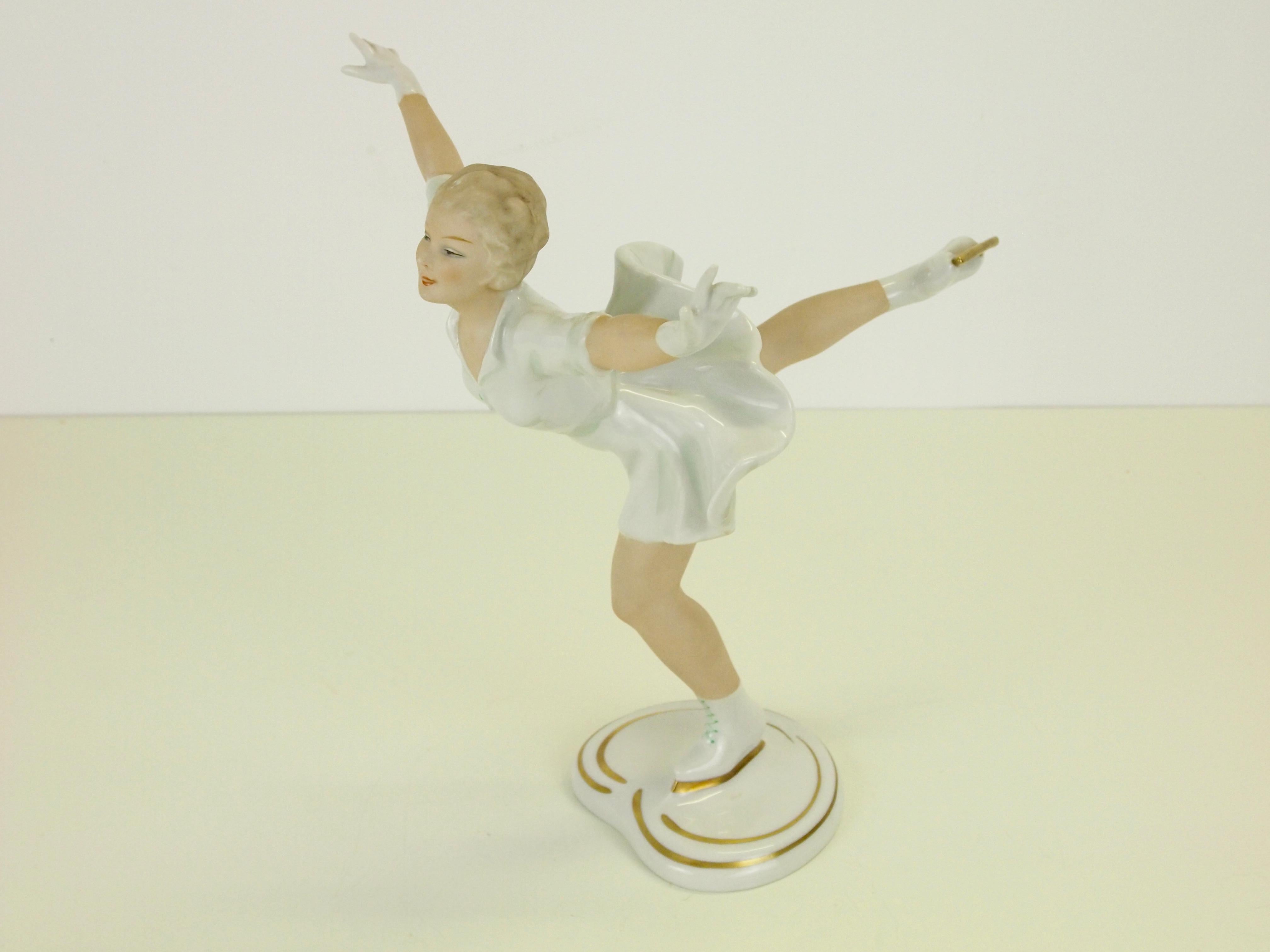 Wallendorf Midcentury German Porcelain Figurine Depicting a Figure Skater For Sale 5
