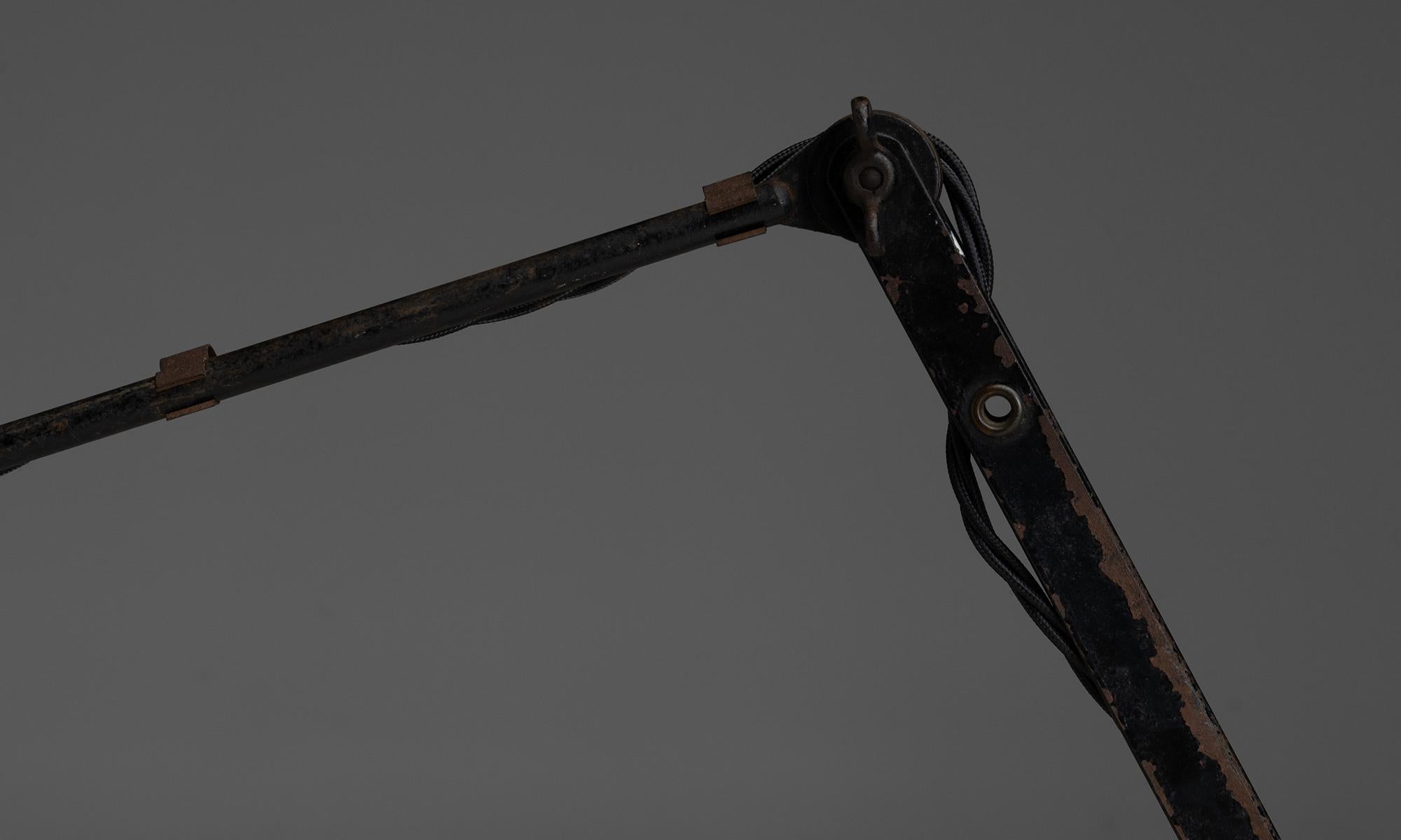 Walligraph Zonalite Desk Lamp, England circa 1930 In Good Condition In Culver City, CA