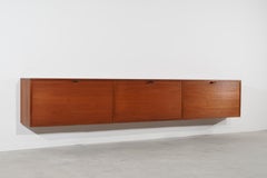 Wallmounted Sideboard in the style of Florence Knoll