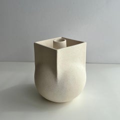 Vaso scultoreo Walls di Karin Amdal