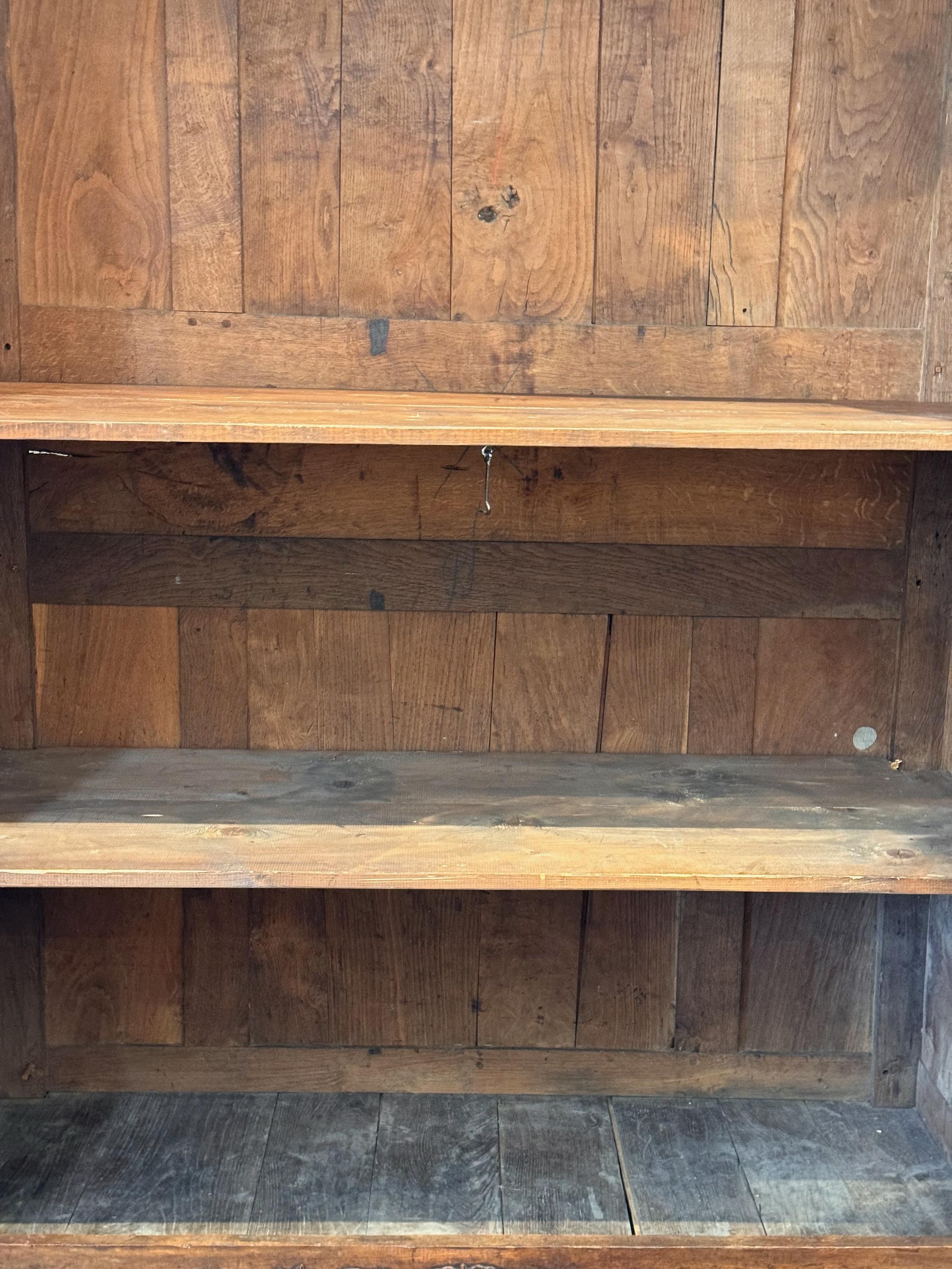 Nussbaum 18. Jahrhundert Französisch Armoire 11