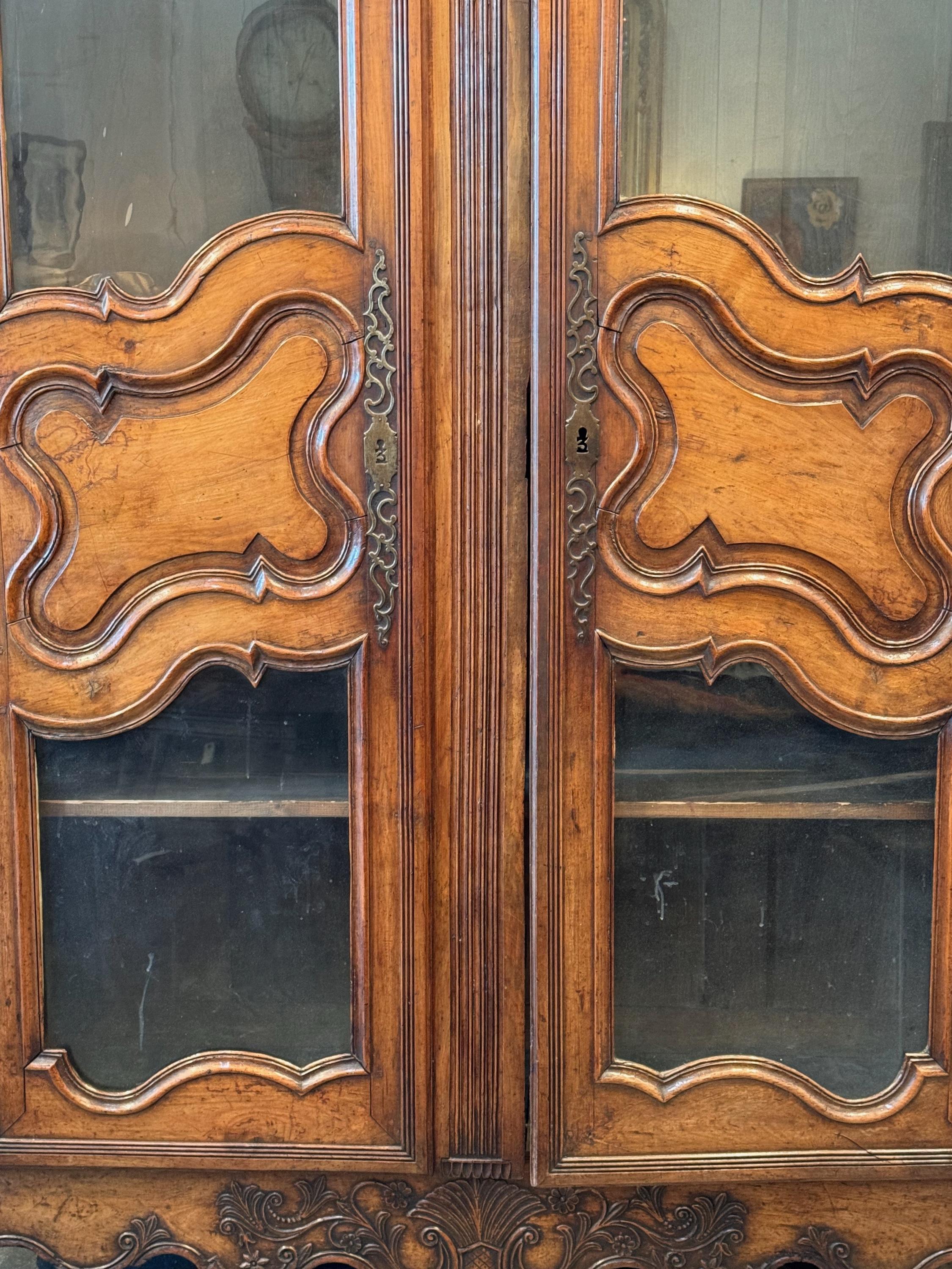 Walnut 18th Century French Armoire In Good Condition For Sale In Charlottesville, VA