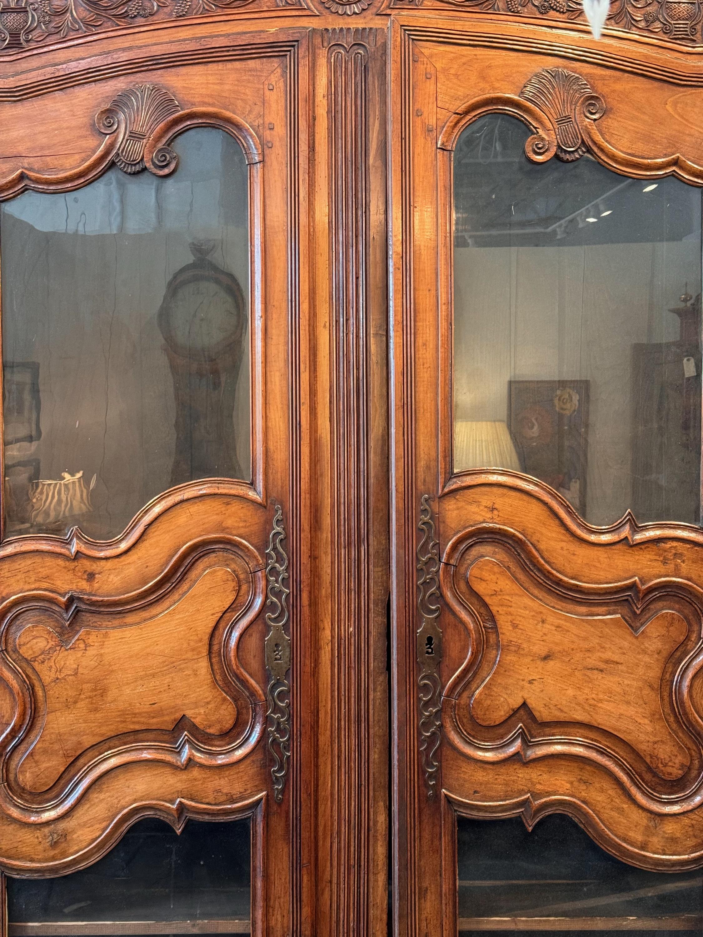 Walnut 18th Century French Armoire For Sale 1