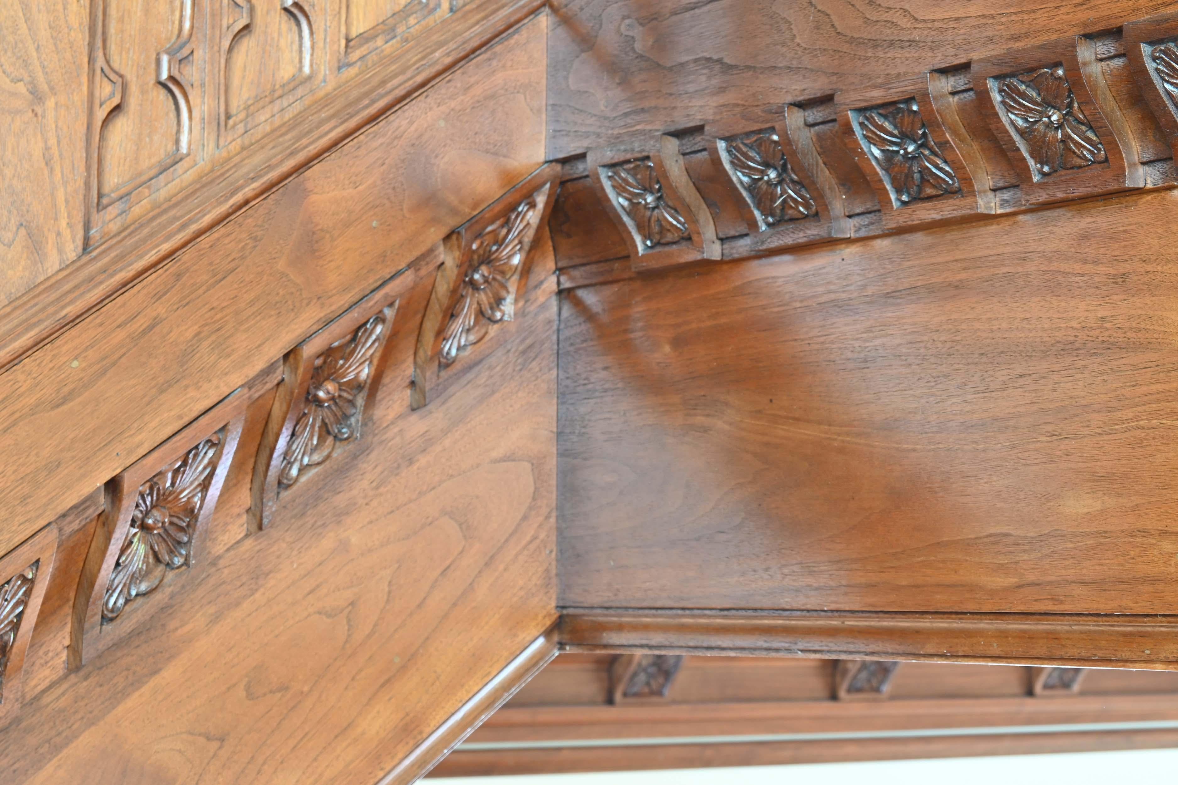 Hand-Crafted Walnut 1929 Stair Case with 2 Landings & Carved Railing & Newel For Sale