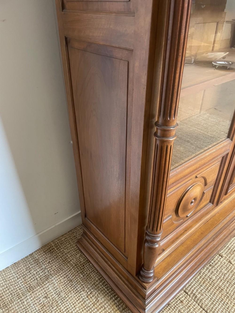 Walnut 2 door French bookcase /display cabinet  For Sale 5