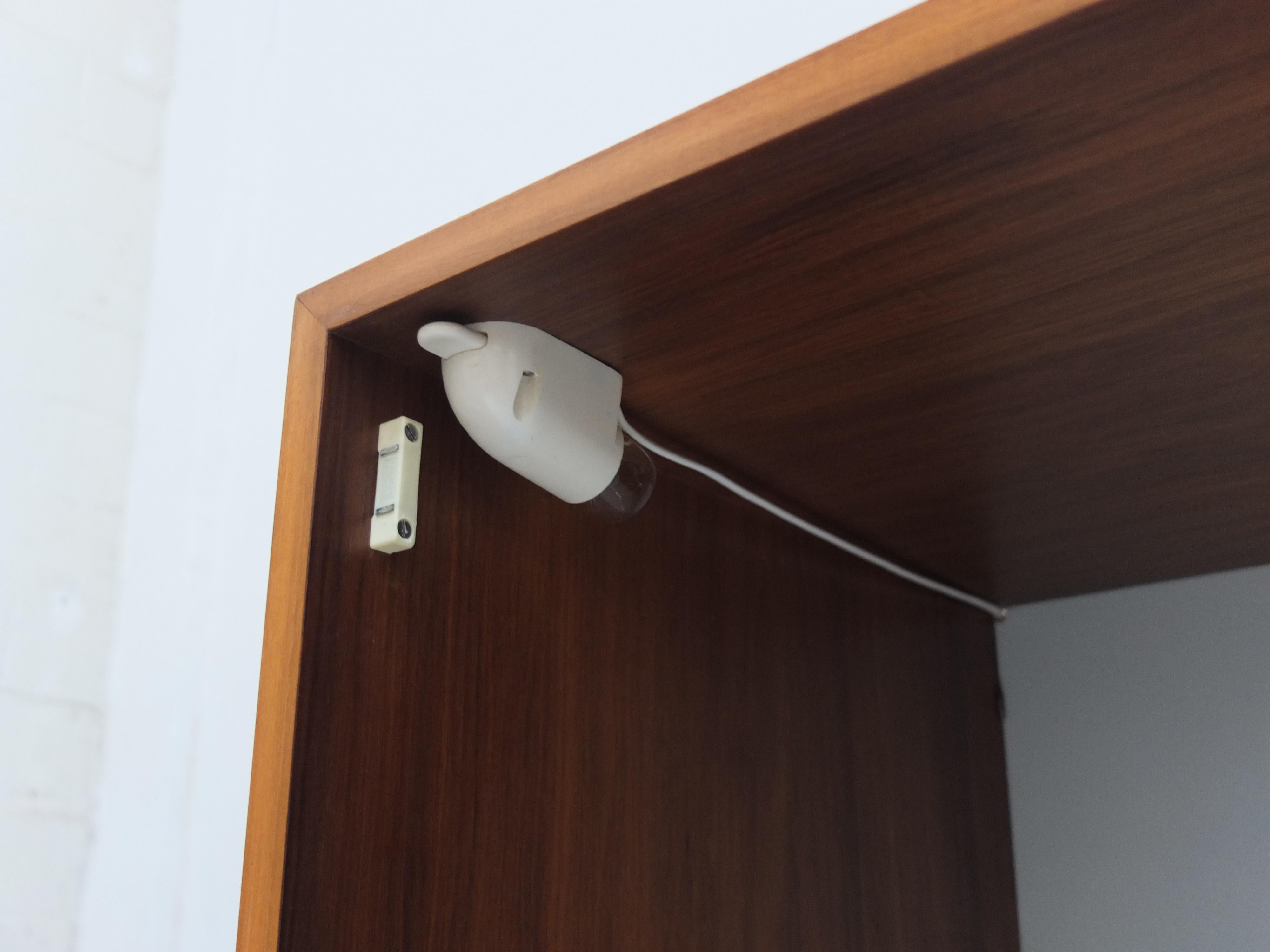 Mobile bar 'Abstracta' in noce di Jos De Mey per Van den Berghe-Pauvers, anni '60 in vendita 13