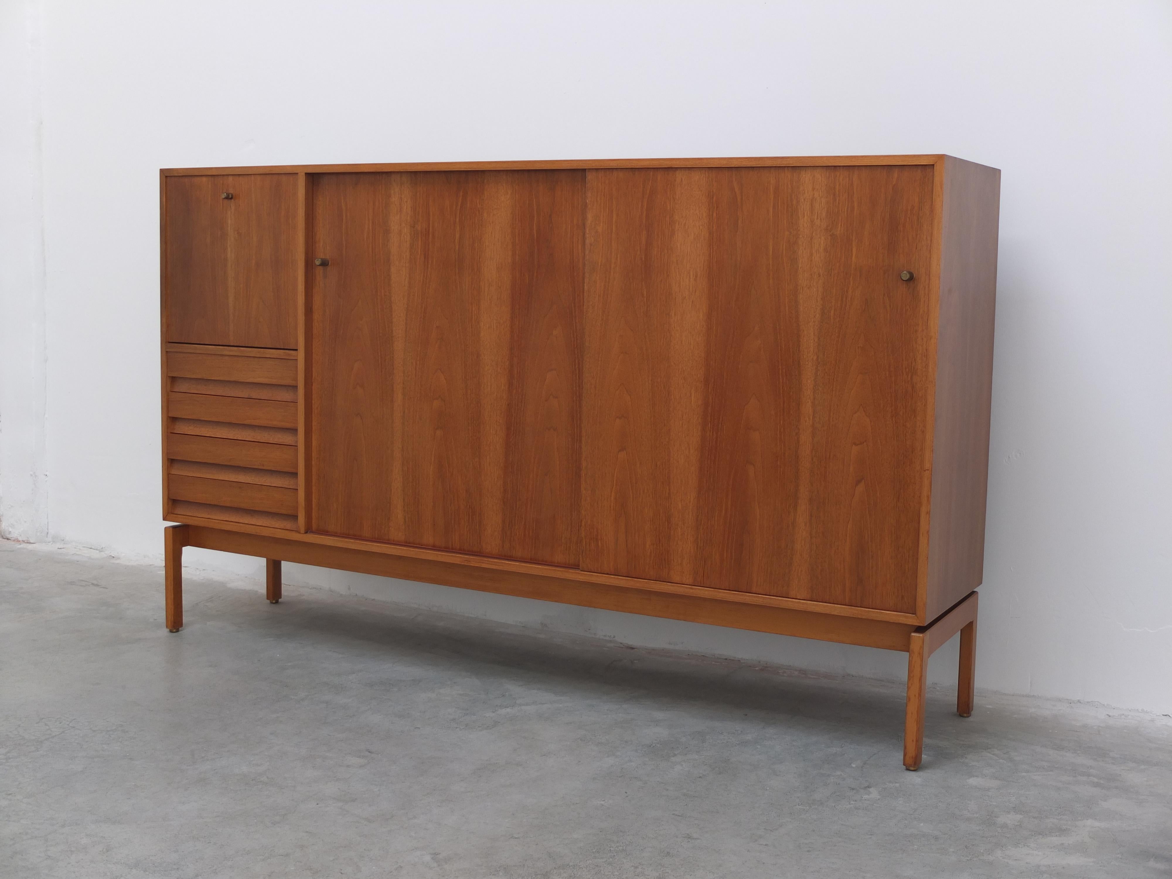 Walnut 'Abstracta' Highboard by Jos De Mey for Van Den Berghe-Pauvers, 1960s In Good Condition In Antwerpen, VAN