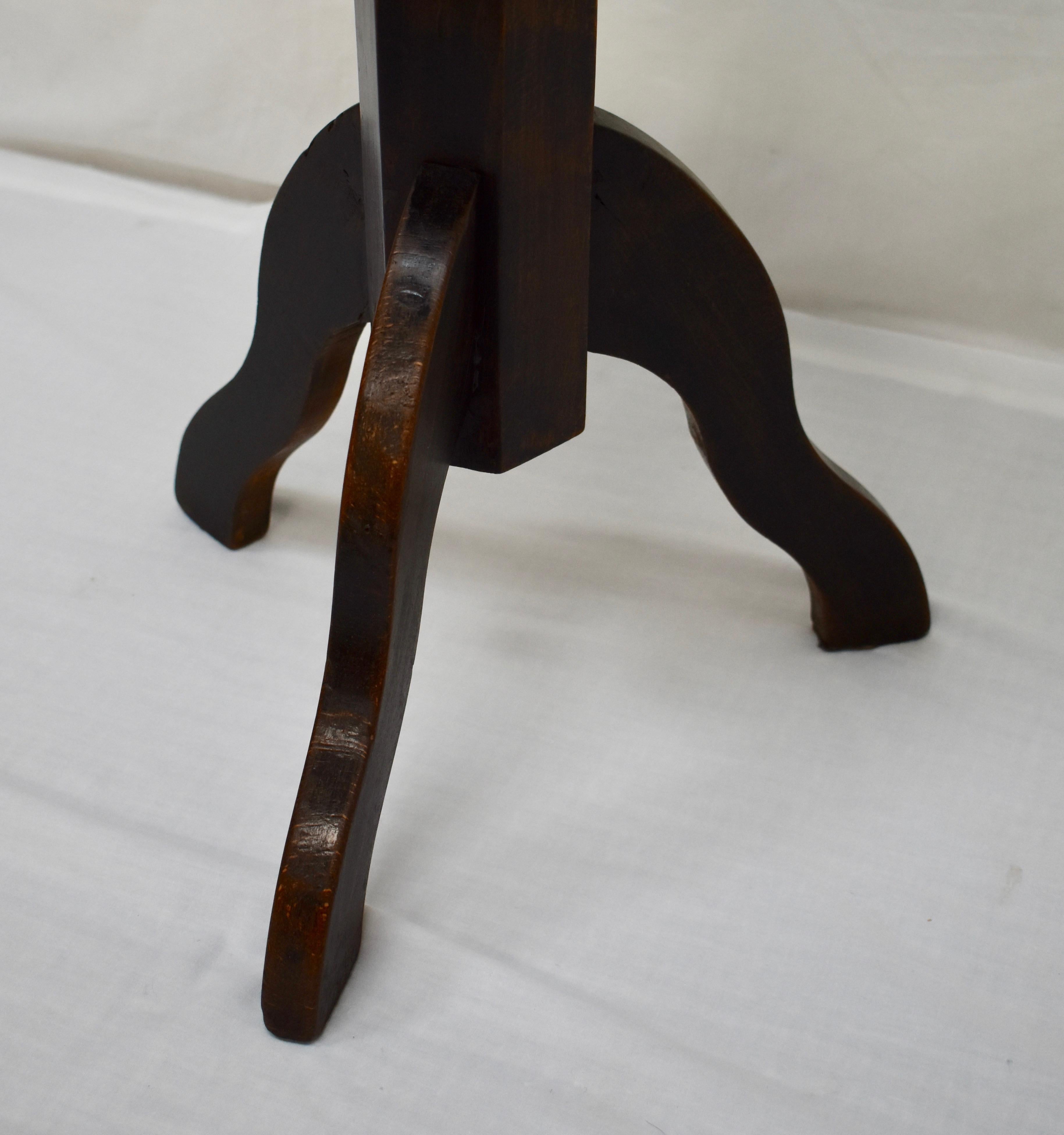 Walnut Adjustable Stool In Good Condition In Baltimore, MD