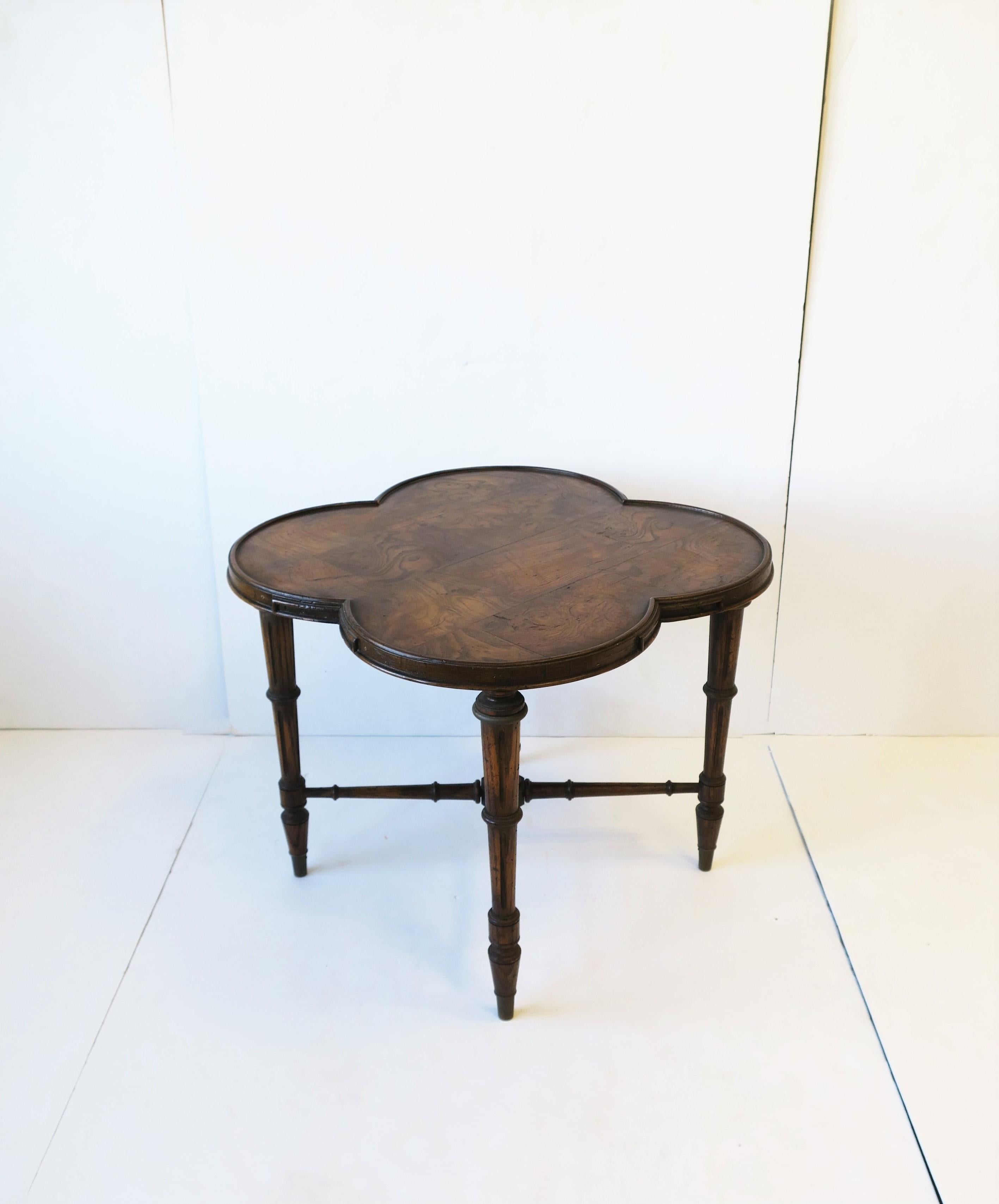 Walnut Alhambra Clover Top End Table 5