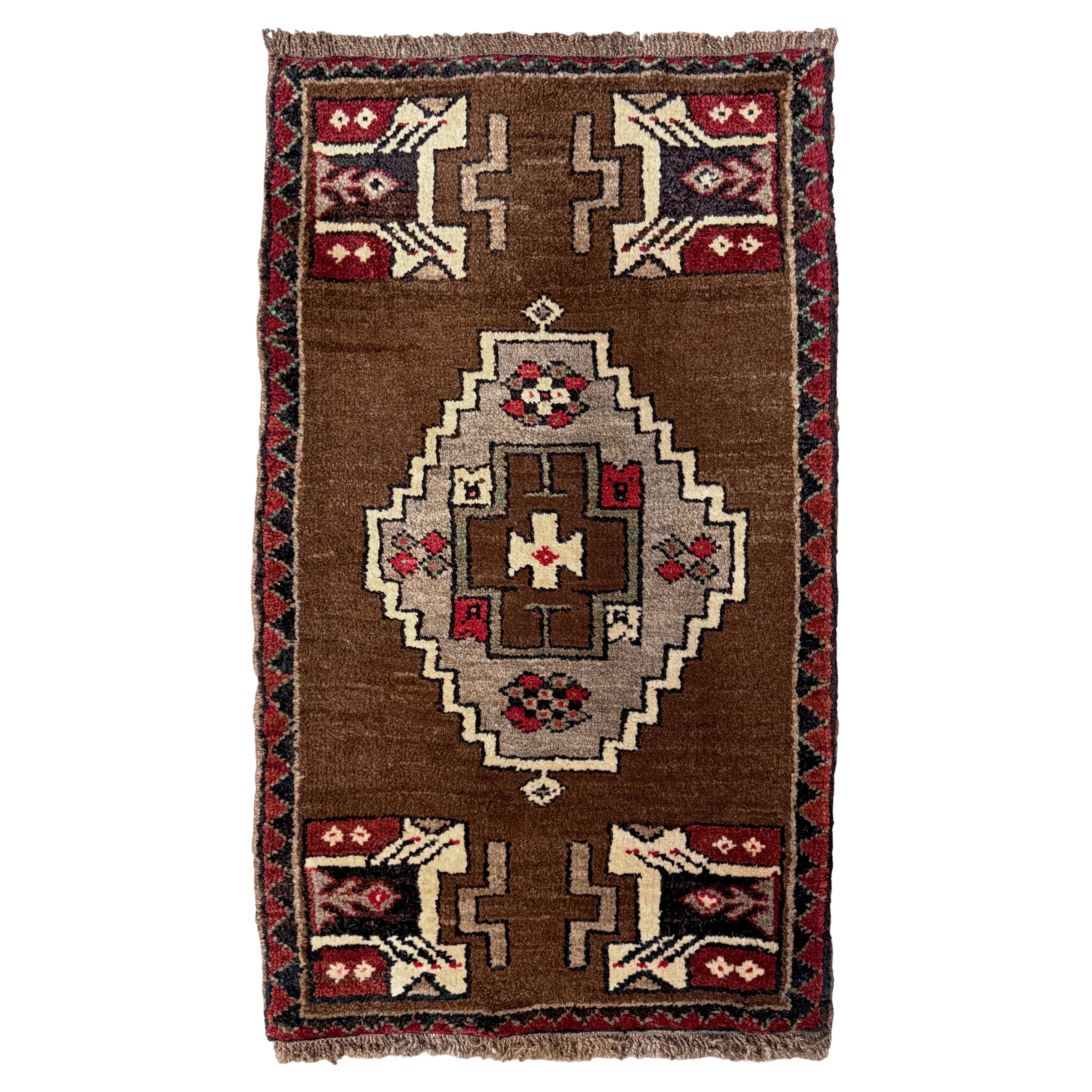 Walnuss Anatolischer Yastik / Mini-Teppich - • Vintage Türkische Badematte / Fußmatte - • 2′×3′