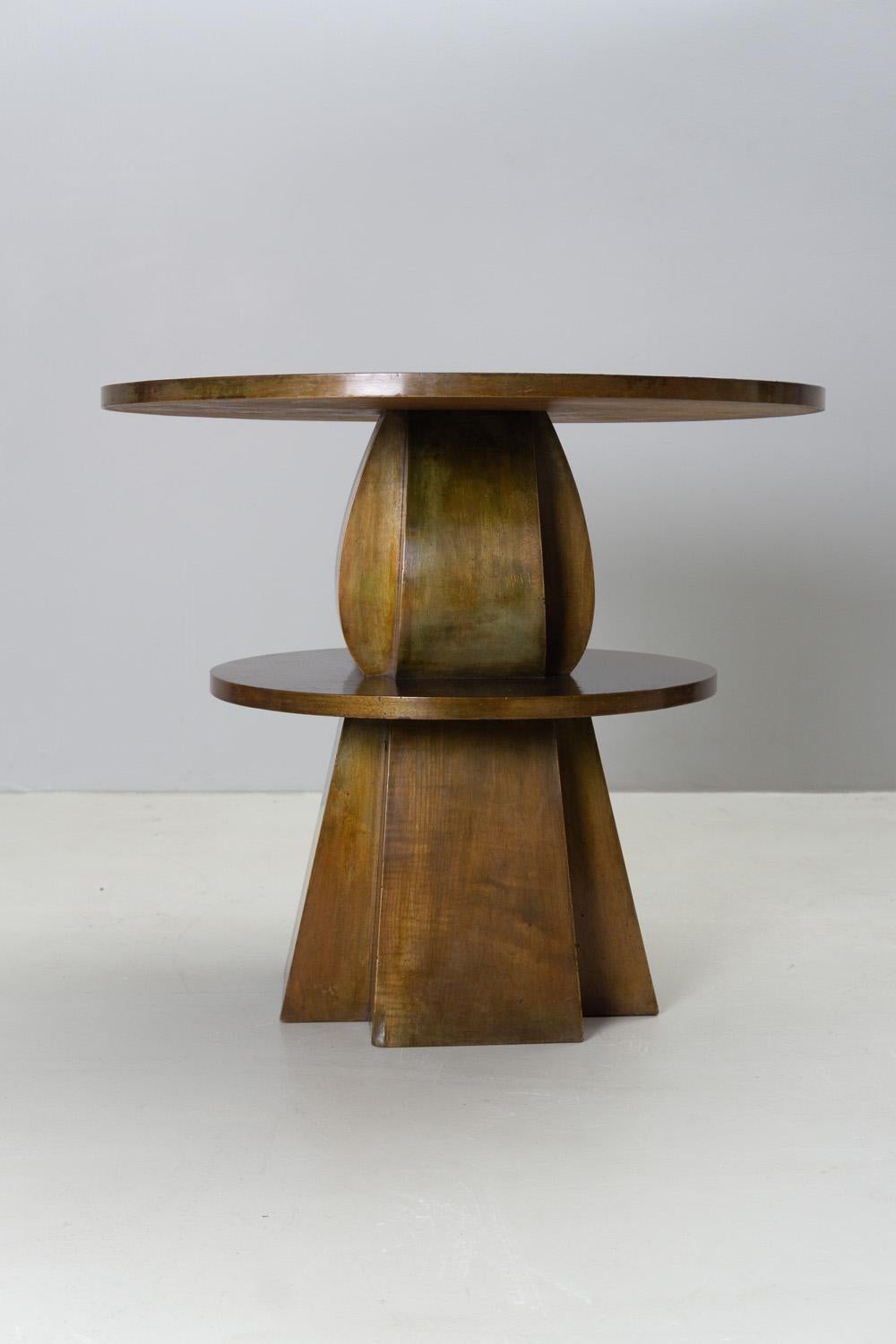 Walnut and Birdseye Maple, Round Side Table, Giacomo Cometti, 1928 3
