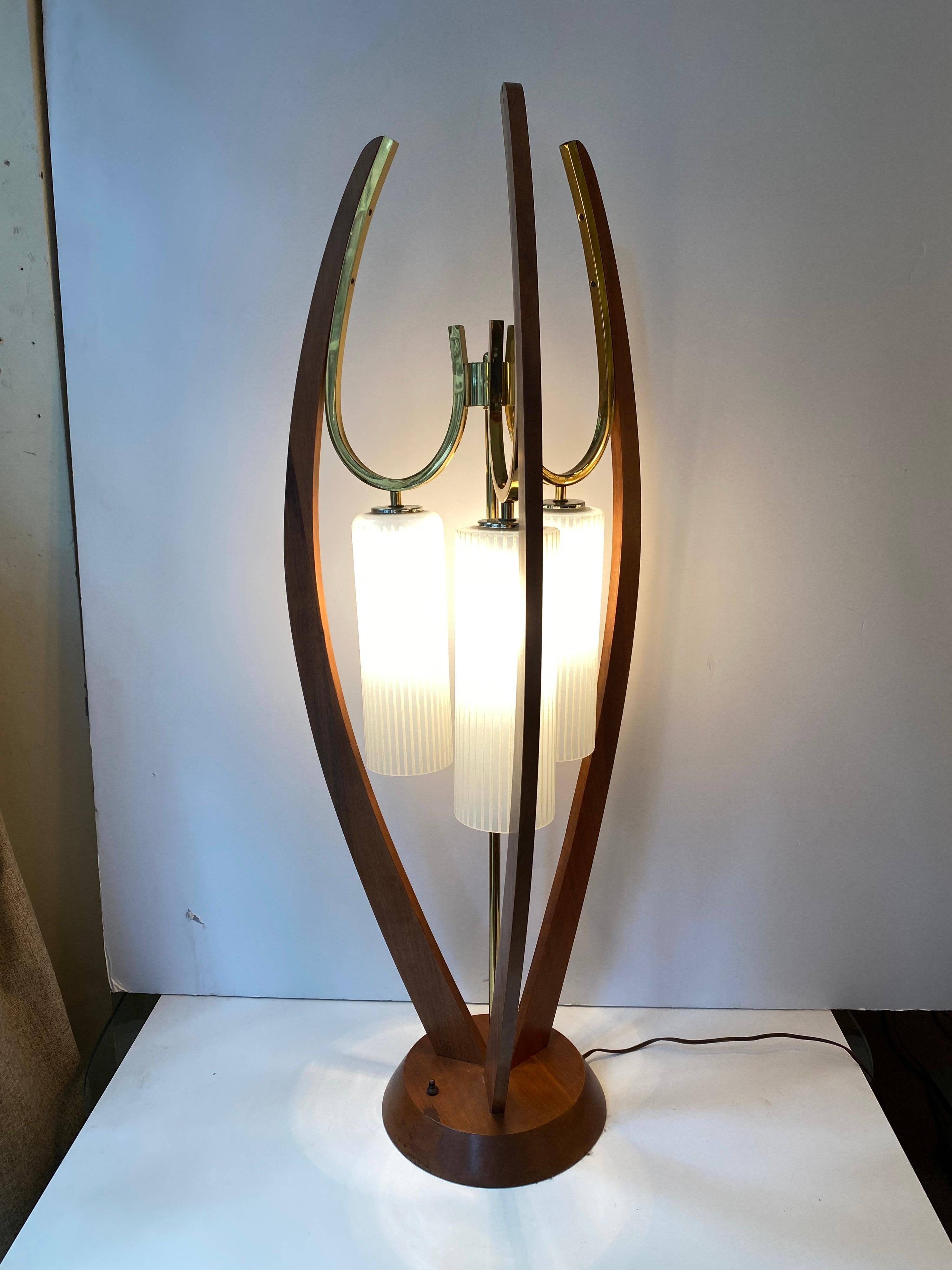 Mid-20th Century Gerald Thurston Style Walnut and Brass Table Lamp with 3 Glass Shades