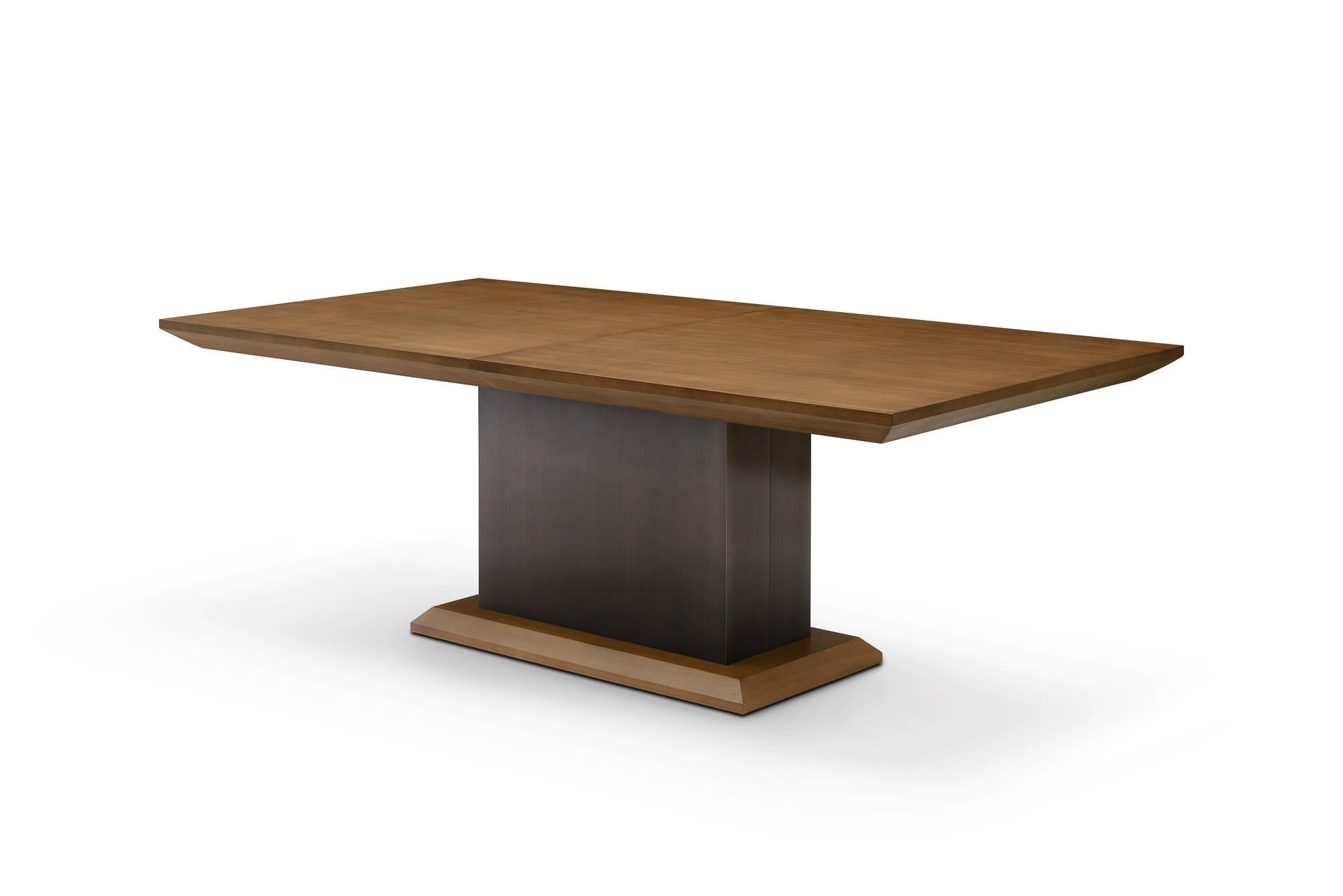 Table de salle à manger à rallonge en noyer et bronze par Greg Sheres En stock Neuf - En vente à Hilton Head Island, SC