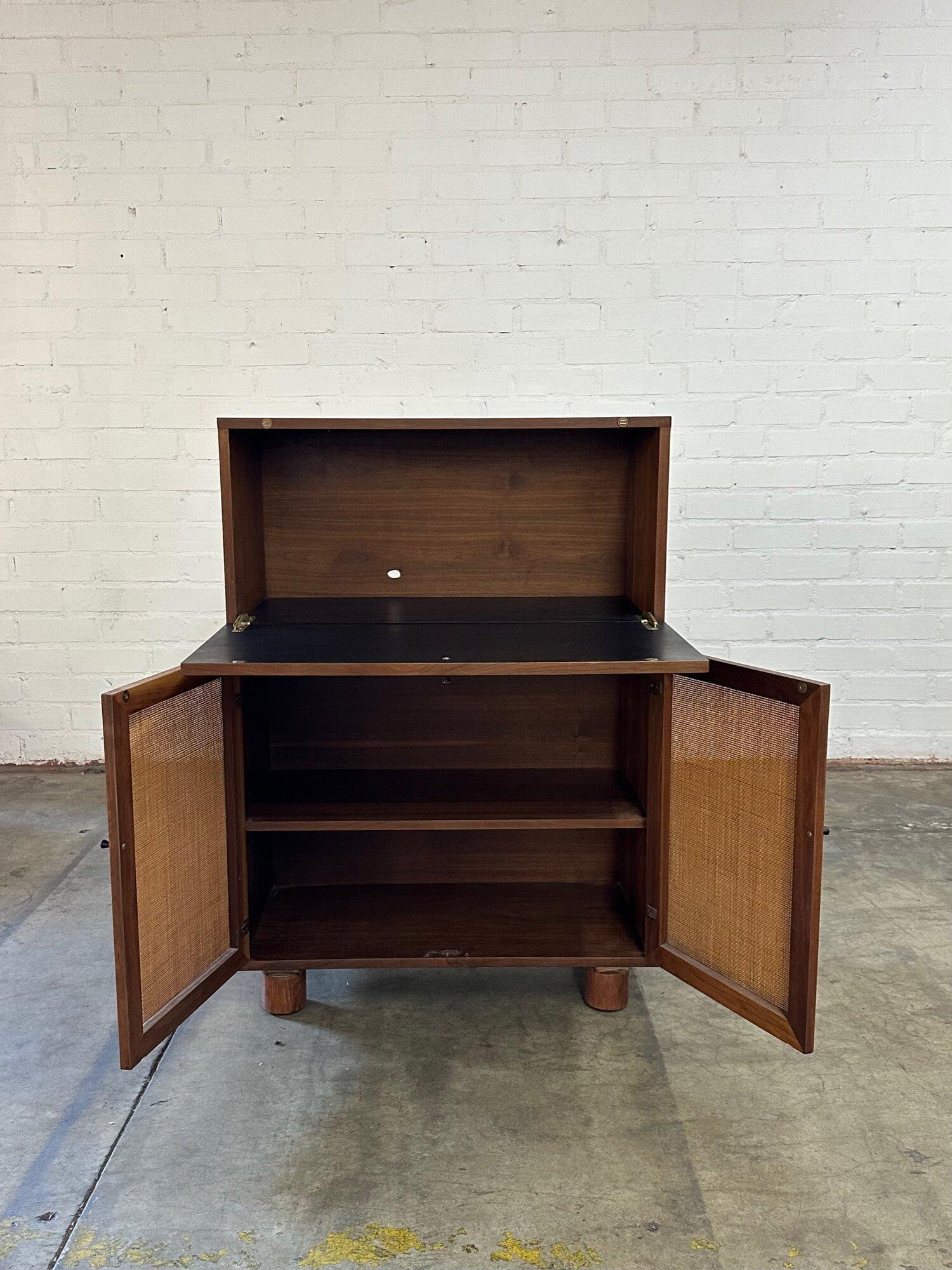 Walnut and cane drop down bar In Good Condition In Los Angeles, CA