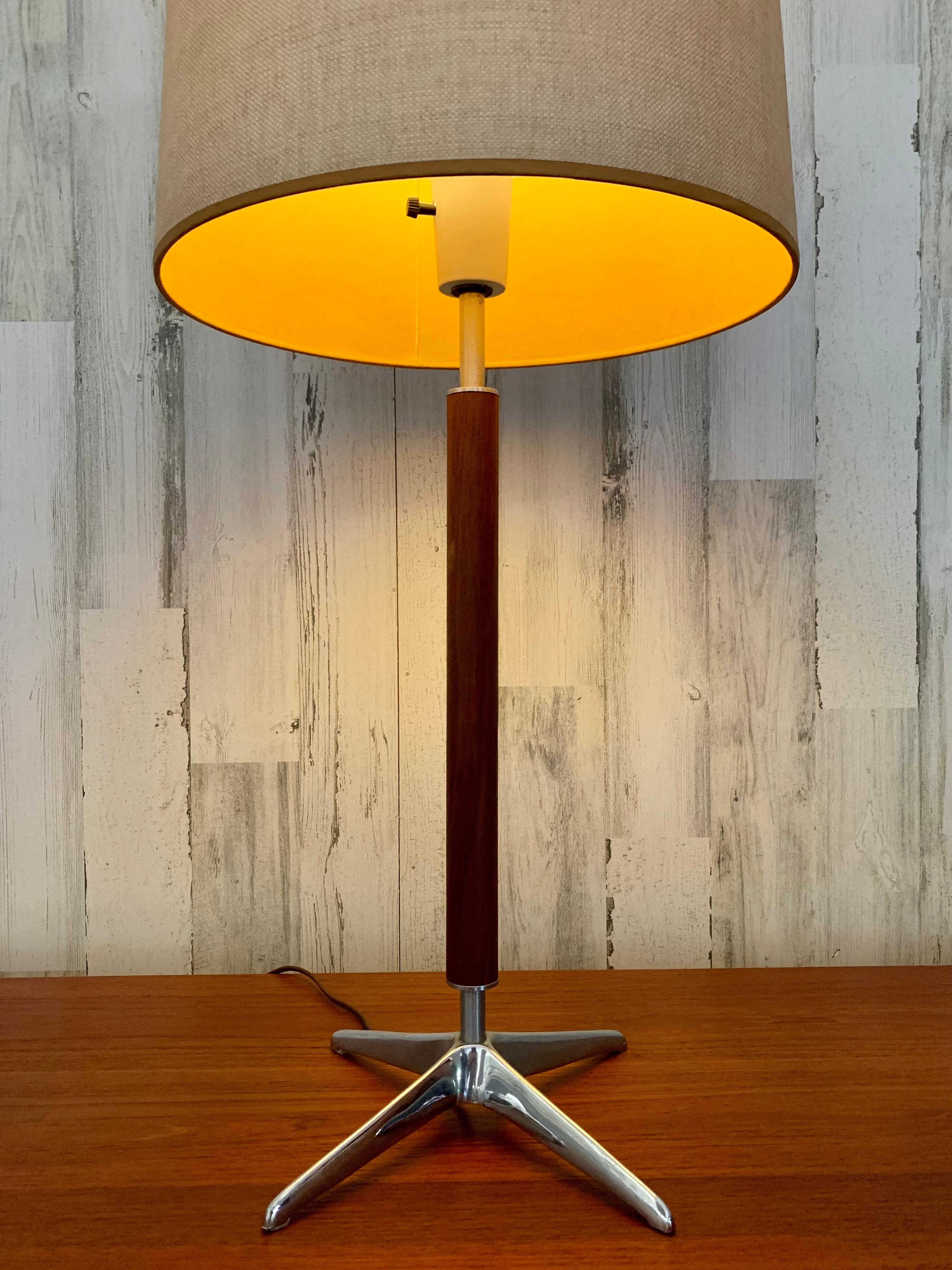 American Walnut and Chrome Table Lamp by Gerald Thurston For Sale