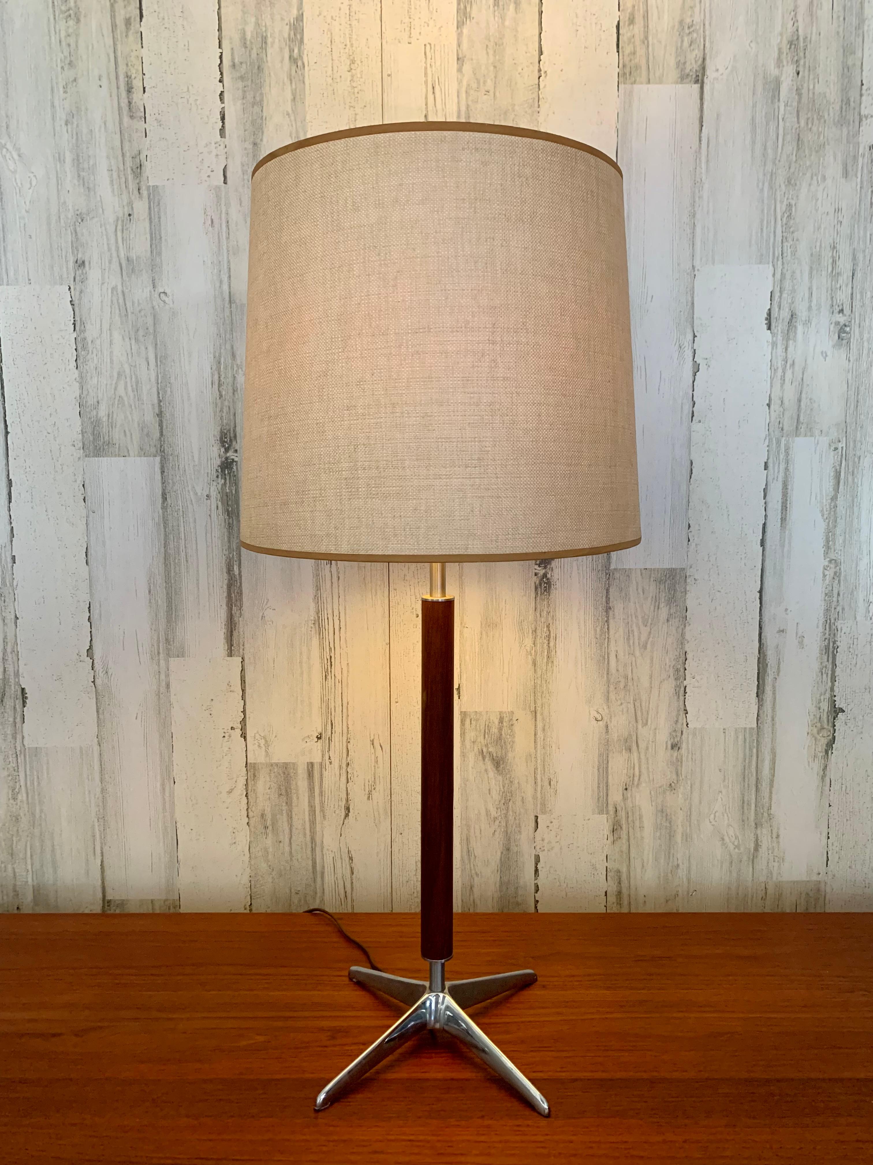 Walnut and Chrome Table Lamp by Gerald Thurston In Good Condition For Sale In Denton, TX