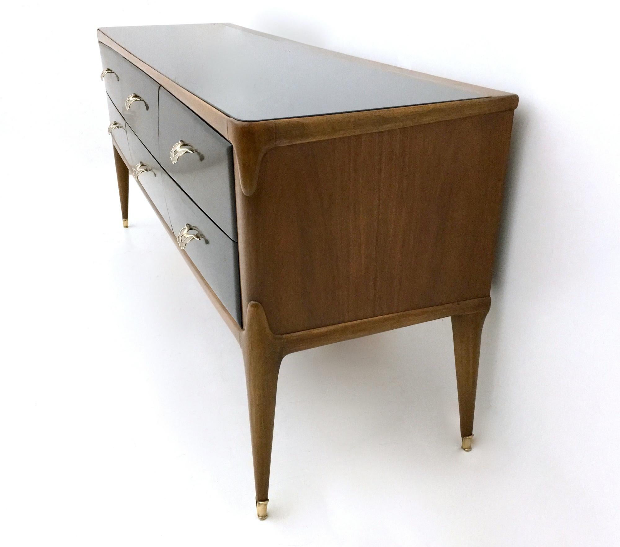 Walnut and Ebonized Wood Dresser with a Back-Painted Glass Top, Italy, 1950s In Excellent Condition In Bresso, Lombardy