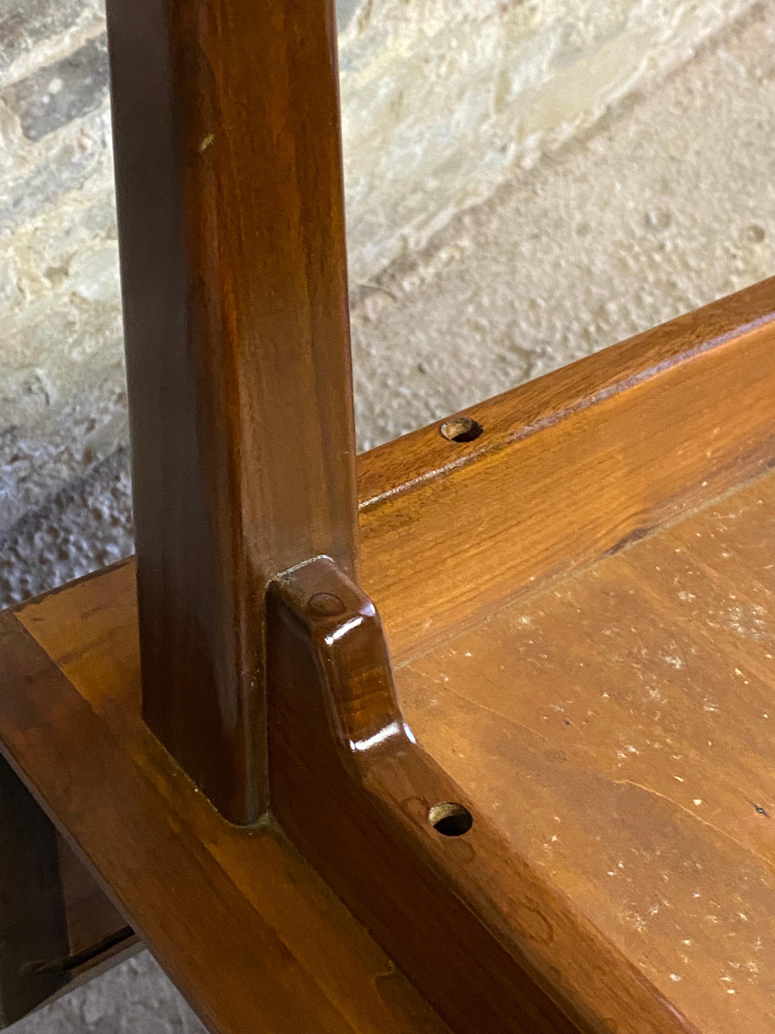 Walnut and Glass Mid-Century Modern End Table 7