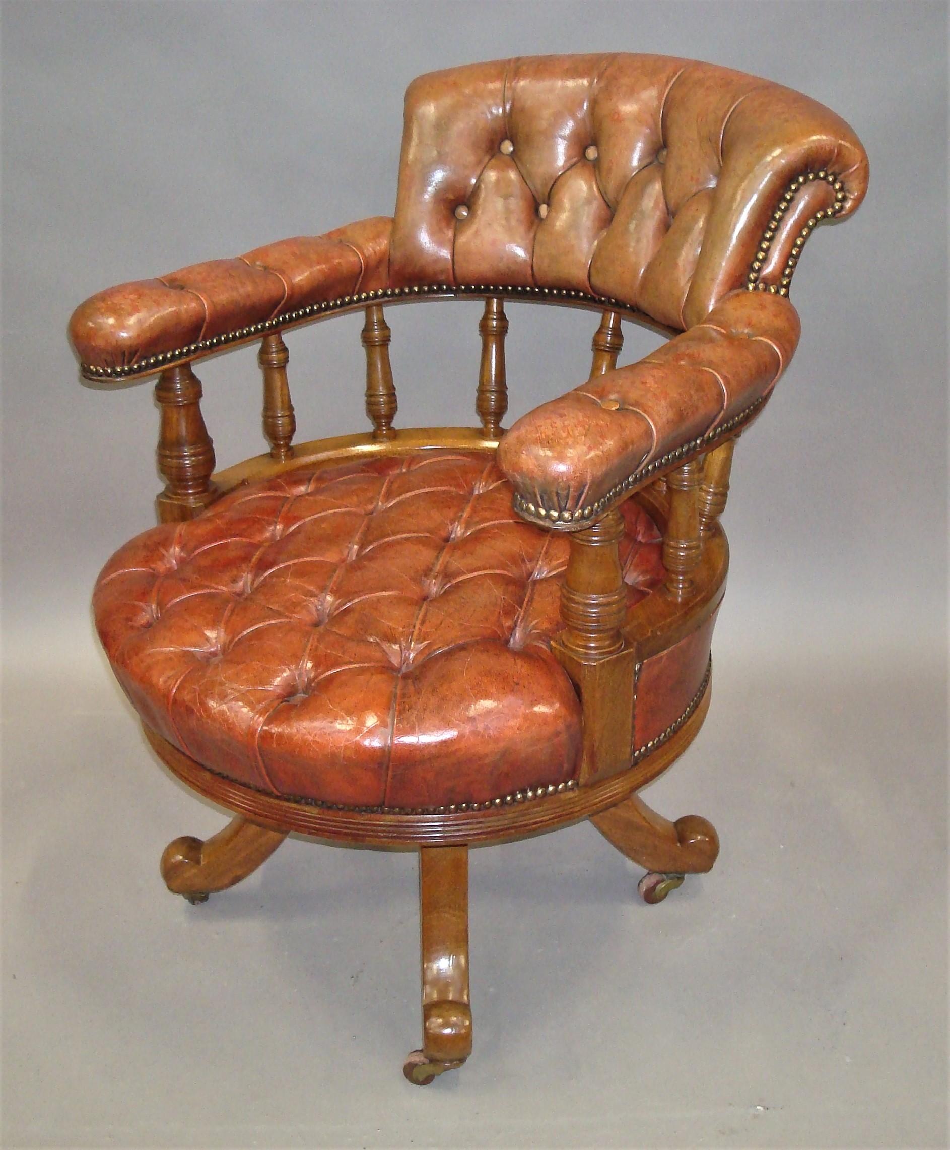 Walnut and Leather Revolving Desk Chair, 19th Century 11