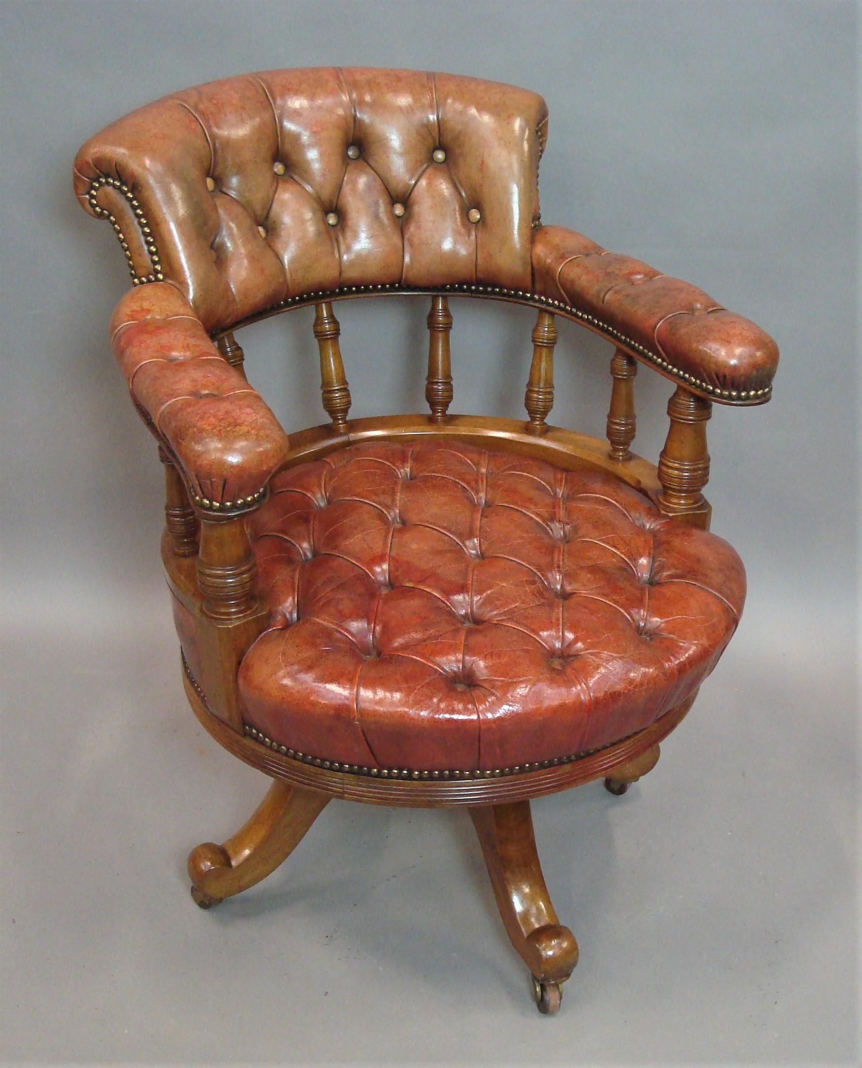 Walnut and Leather Revolving Desk Chair, 19th Century 12