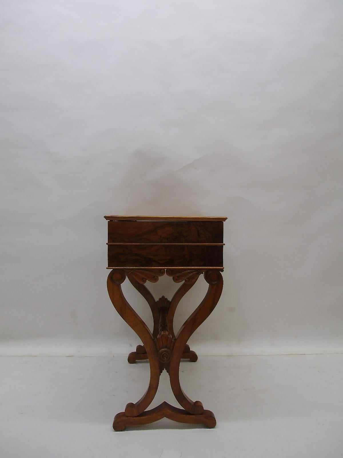German Walnut and Maple Biedermeier Sewing Table or Side Table, circa 1830