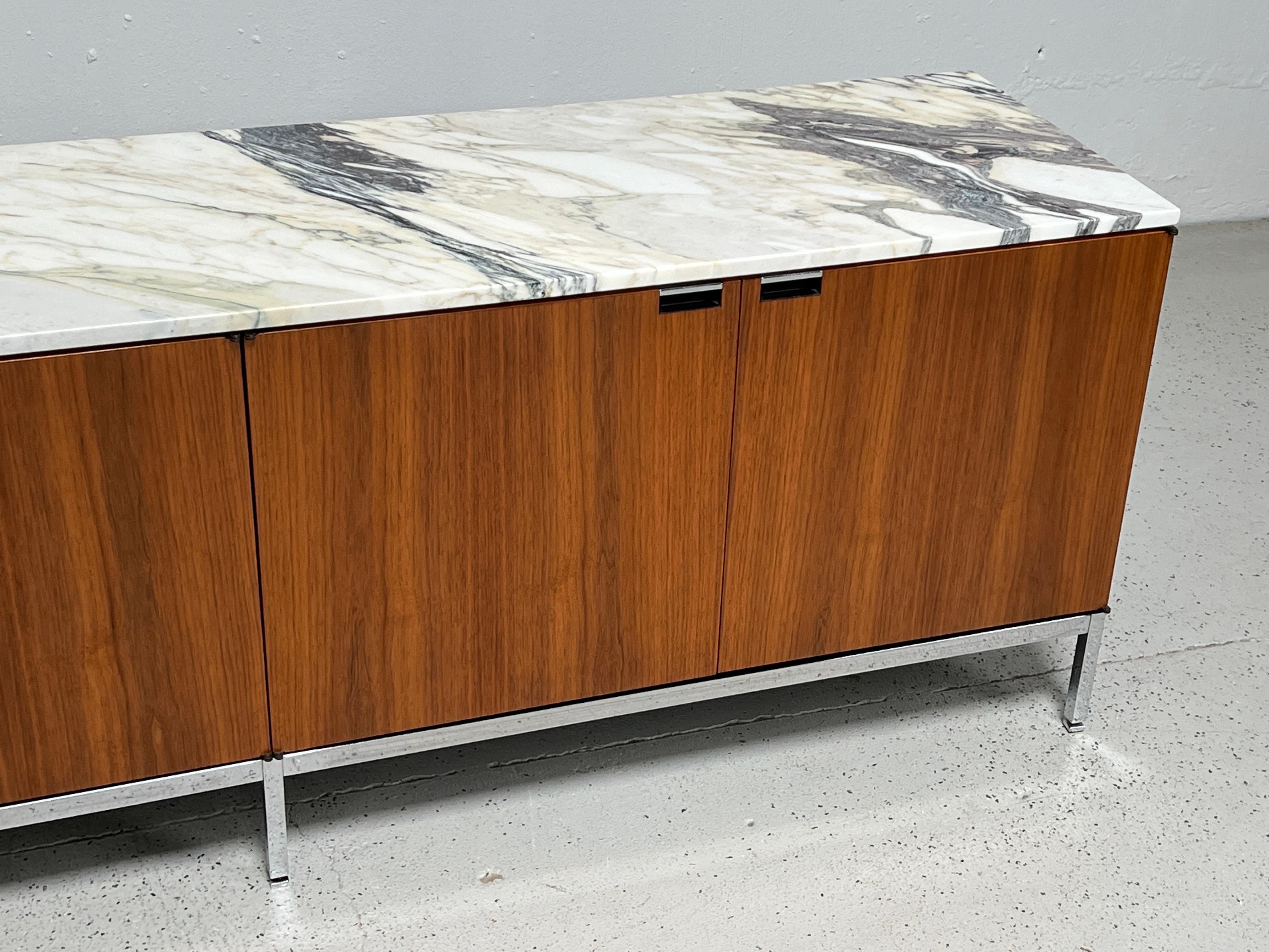 Late 20th Century Walnut and Marble Credenza by Florence Knoll for Knoll