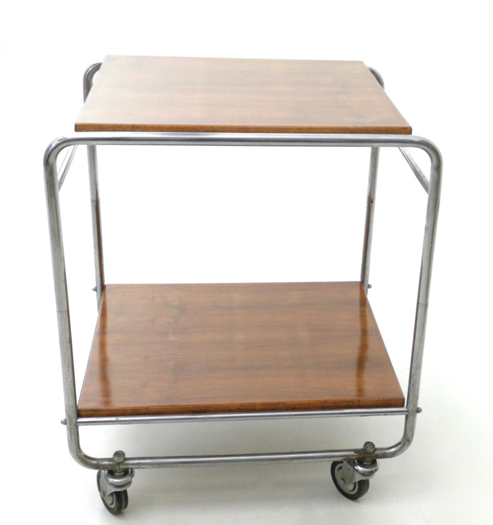 Walnut and Nickel-Plated Metal Serving Cart Produced by Cova, Italy, 1940s In Excellent Condition In Bresso, Lombardy