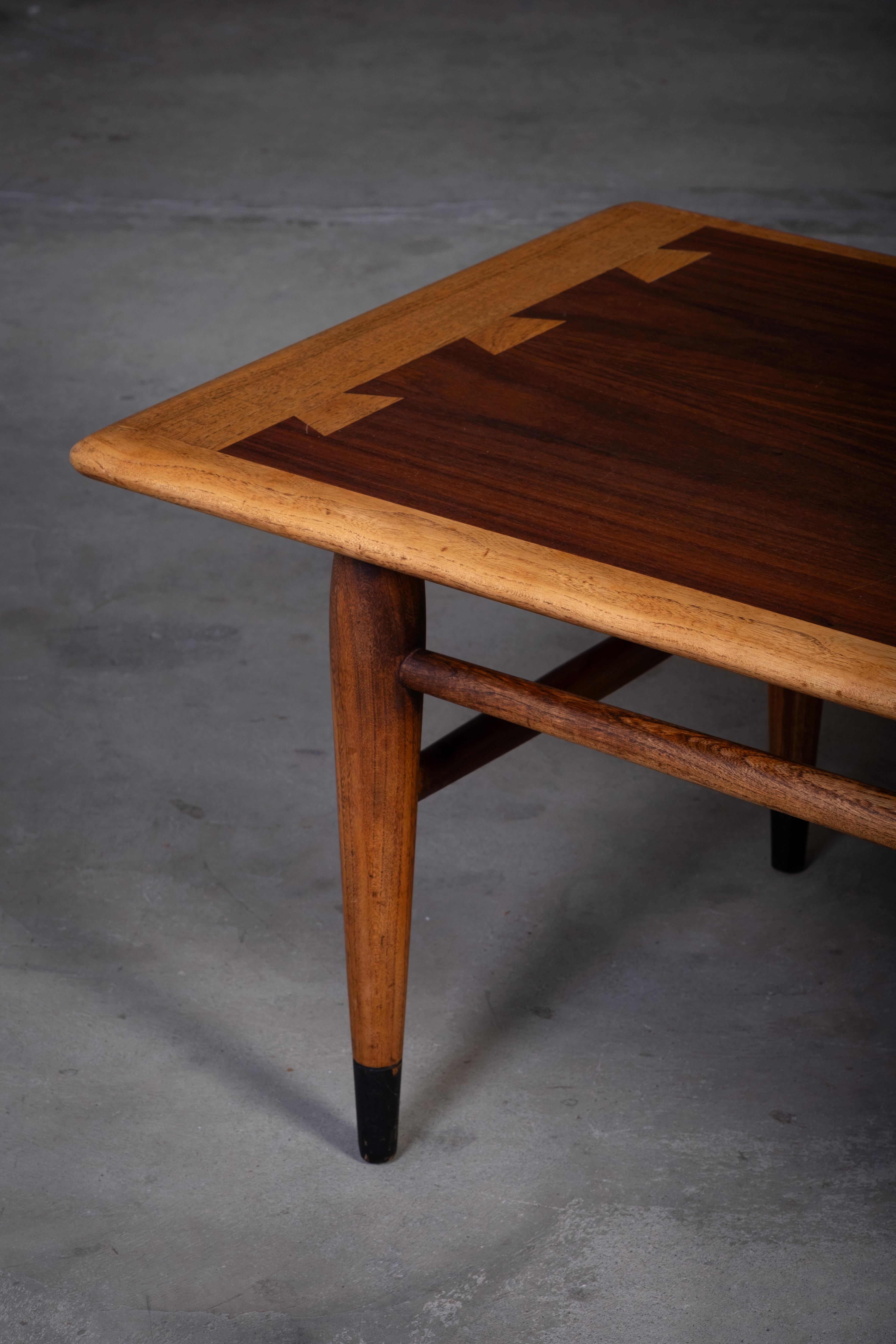 Walnut and Oak Coffee Table by Andre Bus for Lane Acclaim, 1960s For Sale 1