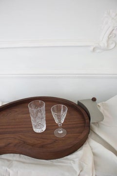 Plateau de service en noyer et acier, Design/One Contemporary