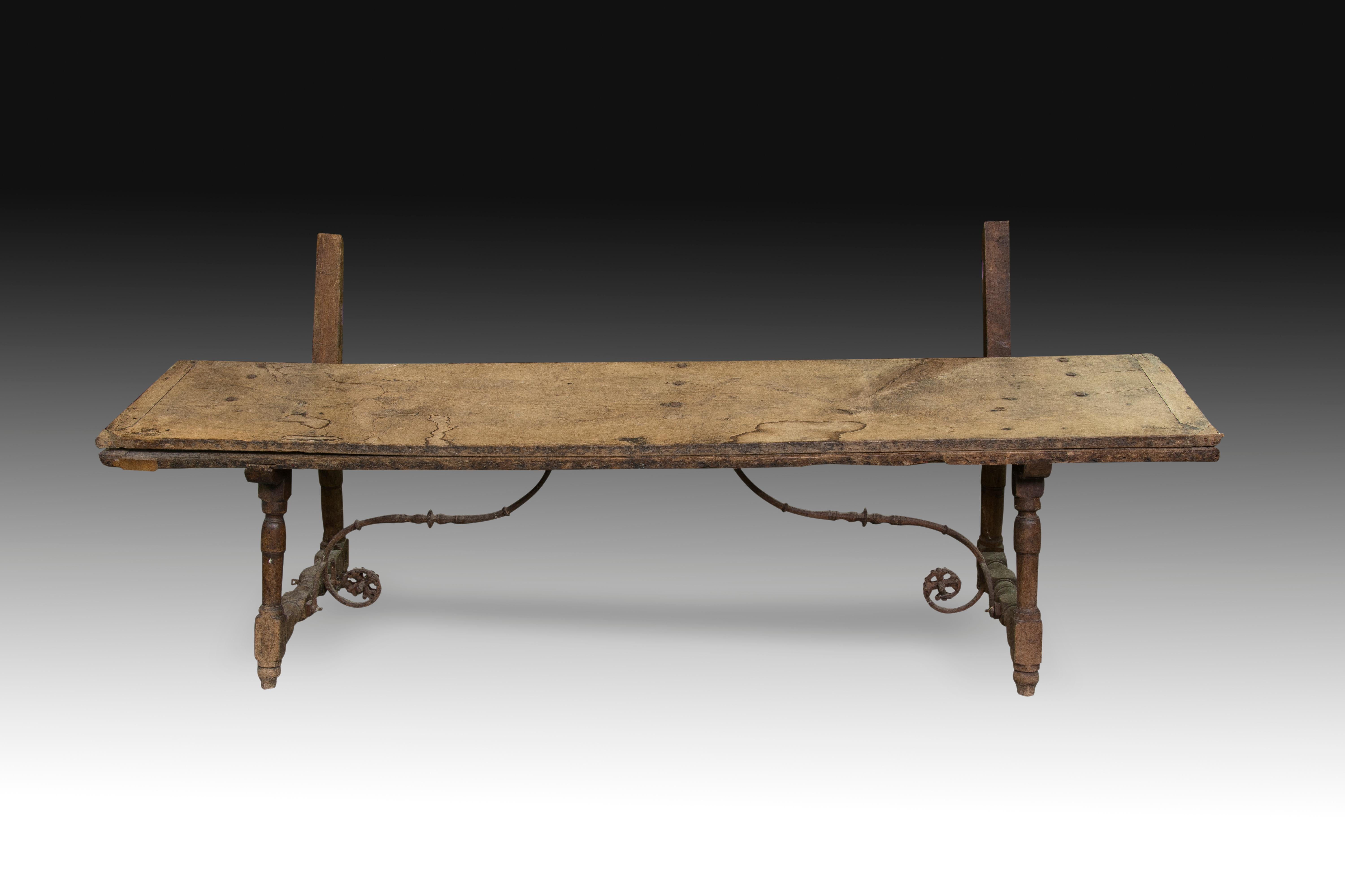 Spanish Walnut and Wrought Iron Bench, 17th Century