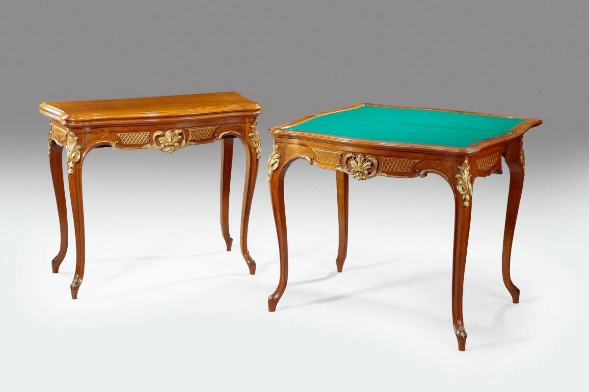 tavolino da gioco antico