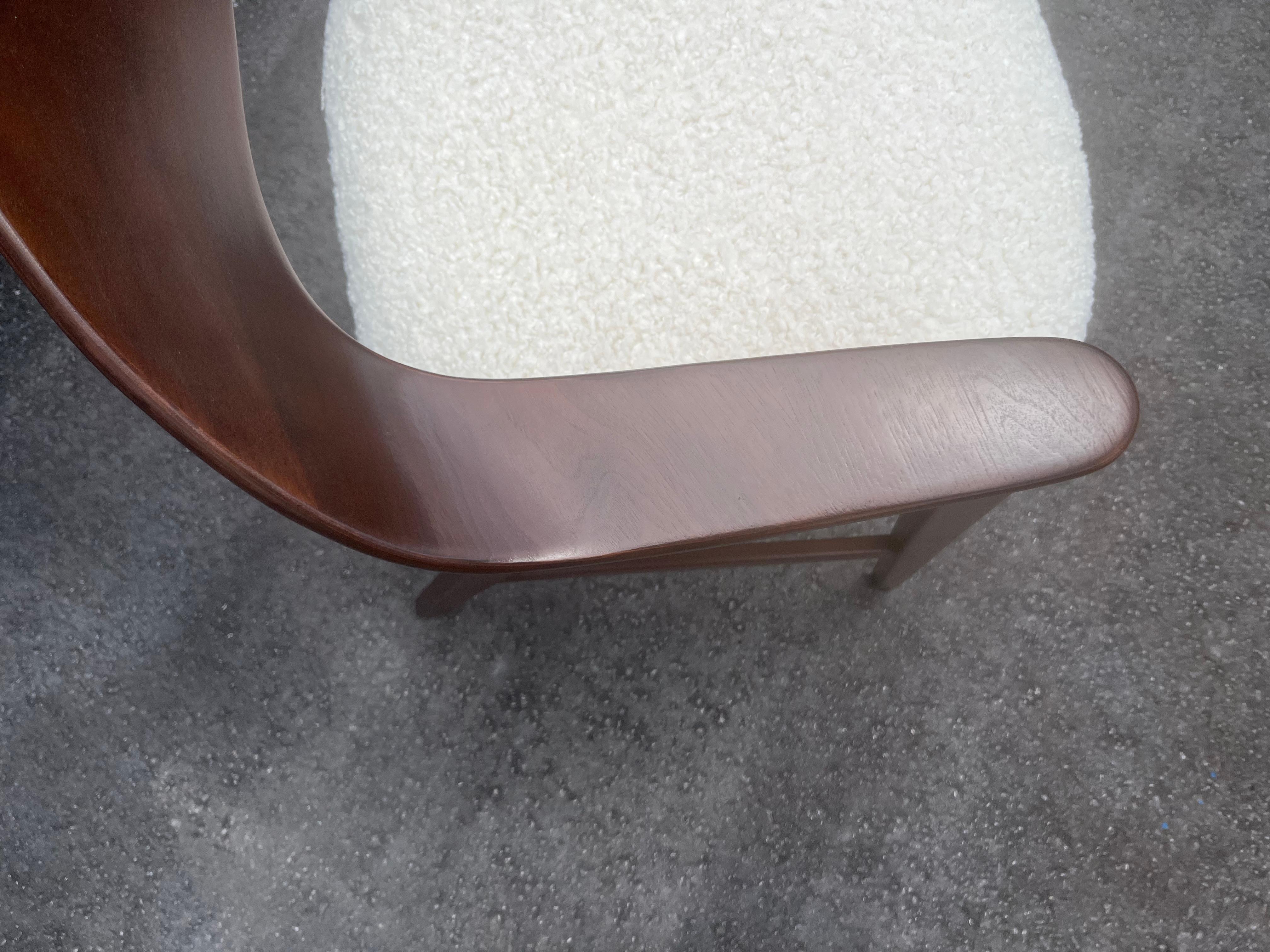 Walnut Arm Chair in the style of Ejner Larsen & Aksel Bender Madsen, USA 1950s For Sale 8