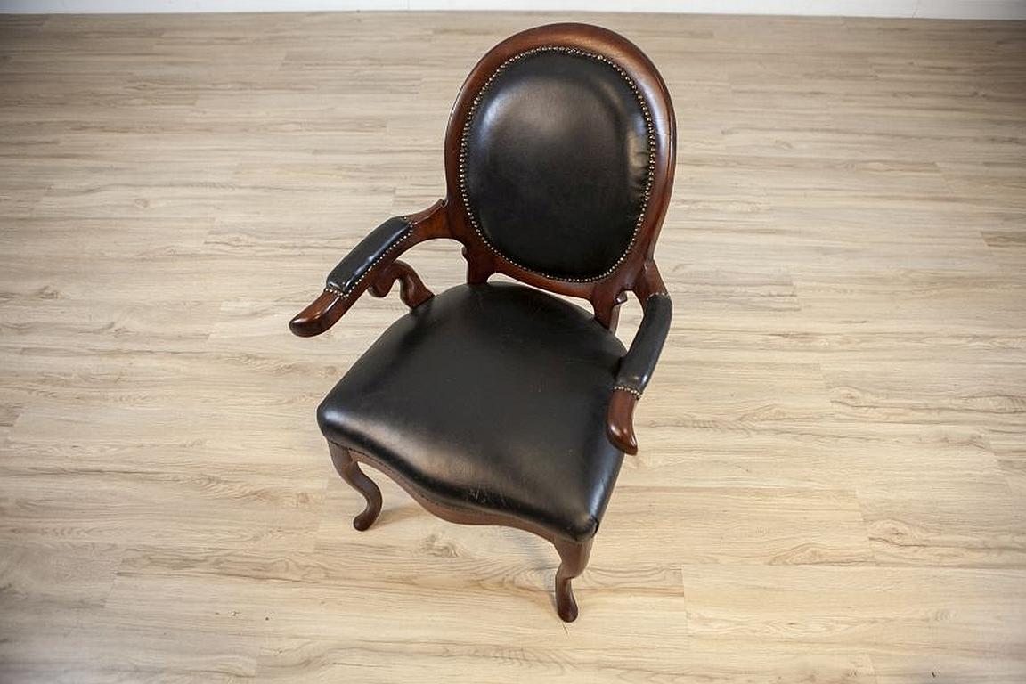 European Walnut Armchair From the Late 19th Century in Black Leather For Sale