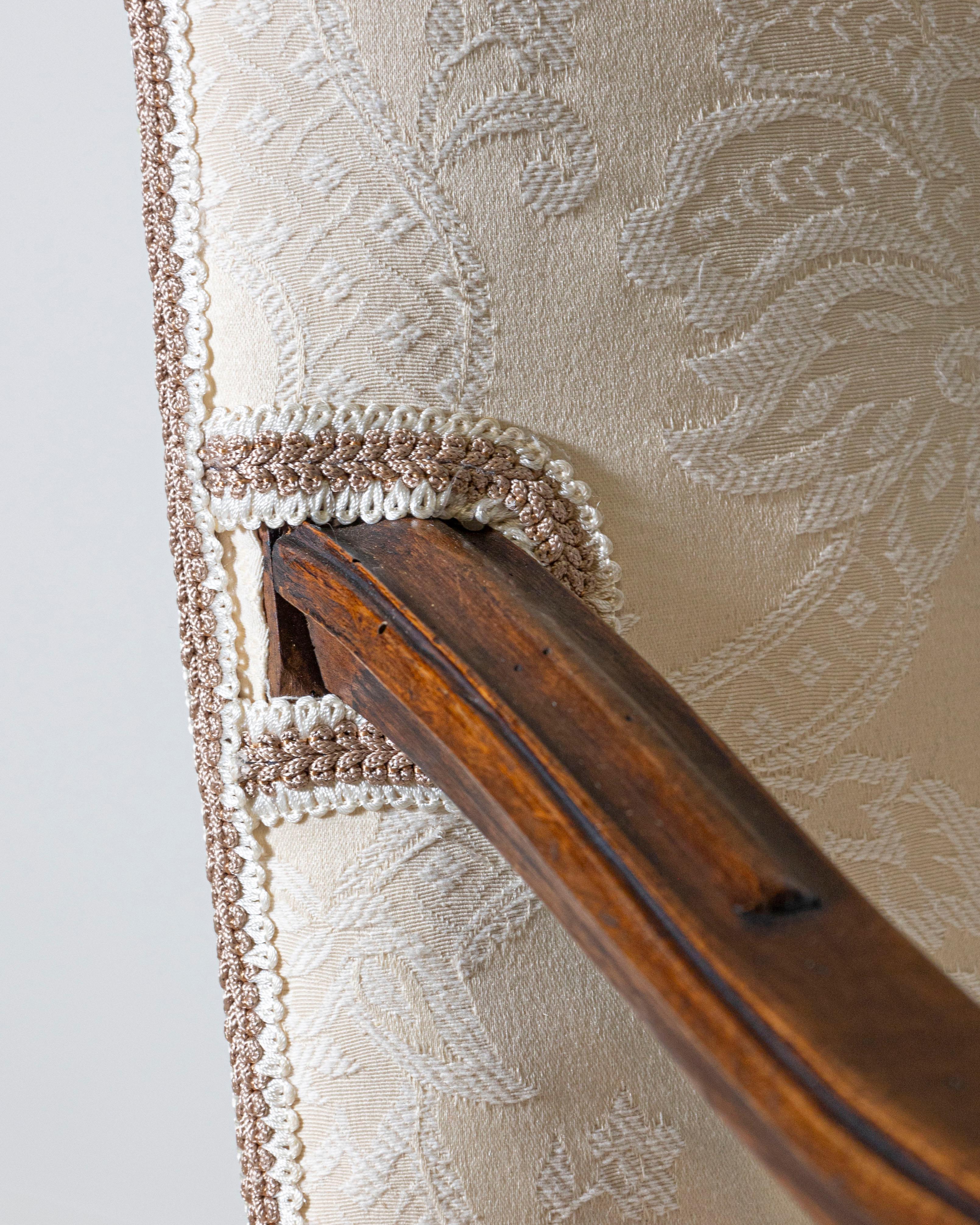 Sillón de nogal, Toscana, Siglo XVIII en venta 7