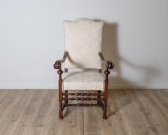 Walnut Armchair, Tuscany, 18th Century