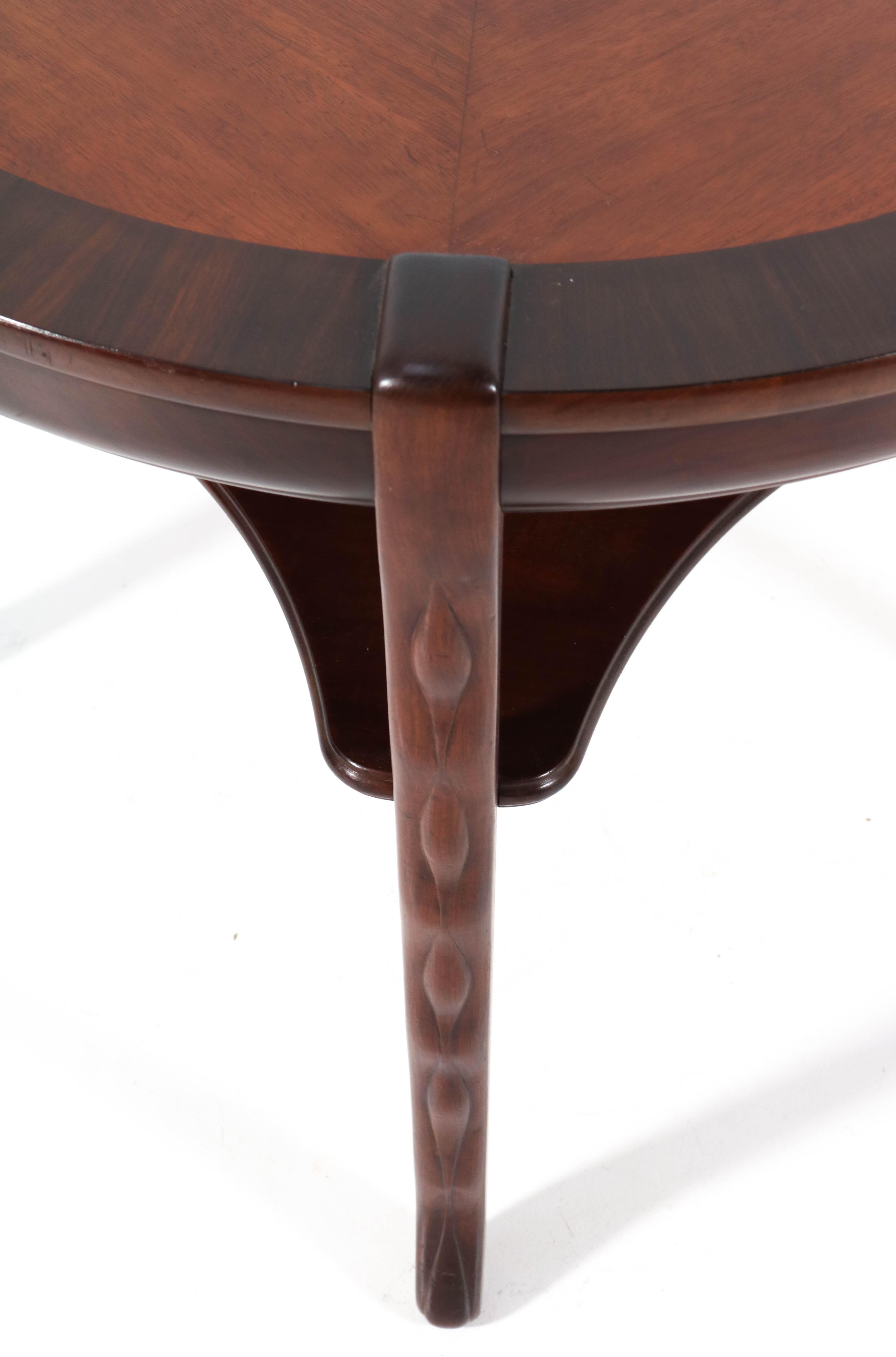 Table basse Art Déco Amsterdamse School en noyer par 't Woonhuys Amsterdam, années 1920 en vente 1