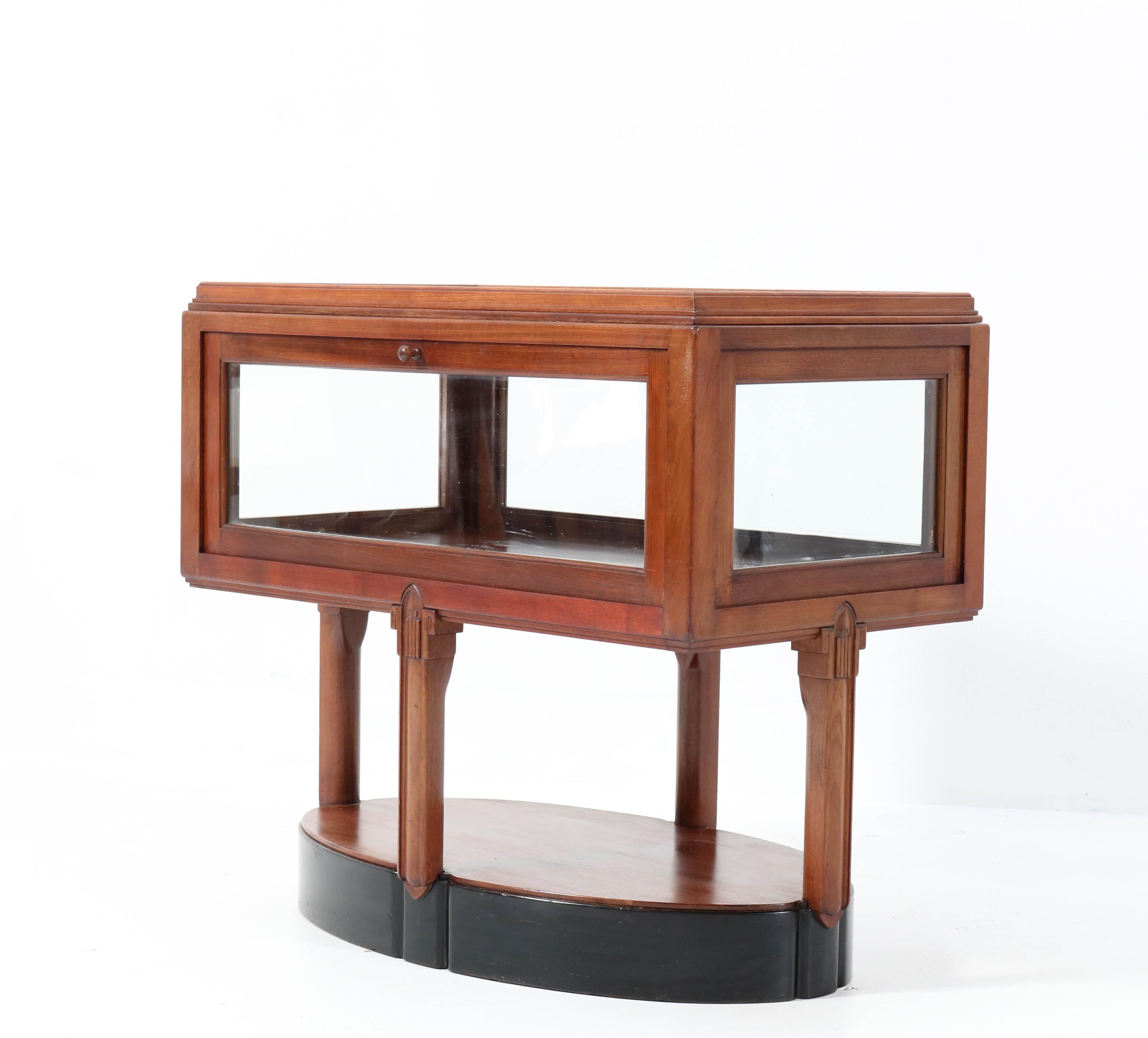 Walnut Art Deco Amsterdamse School Tea Cabinet by Hildo Krop for 't Woonhuys For Sale 5
