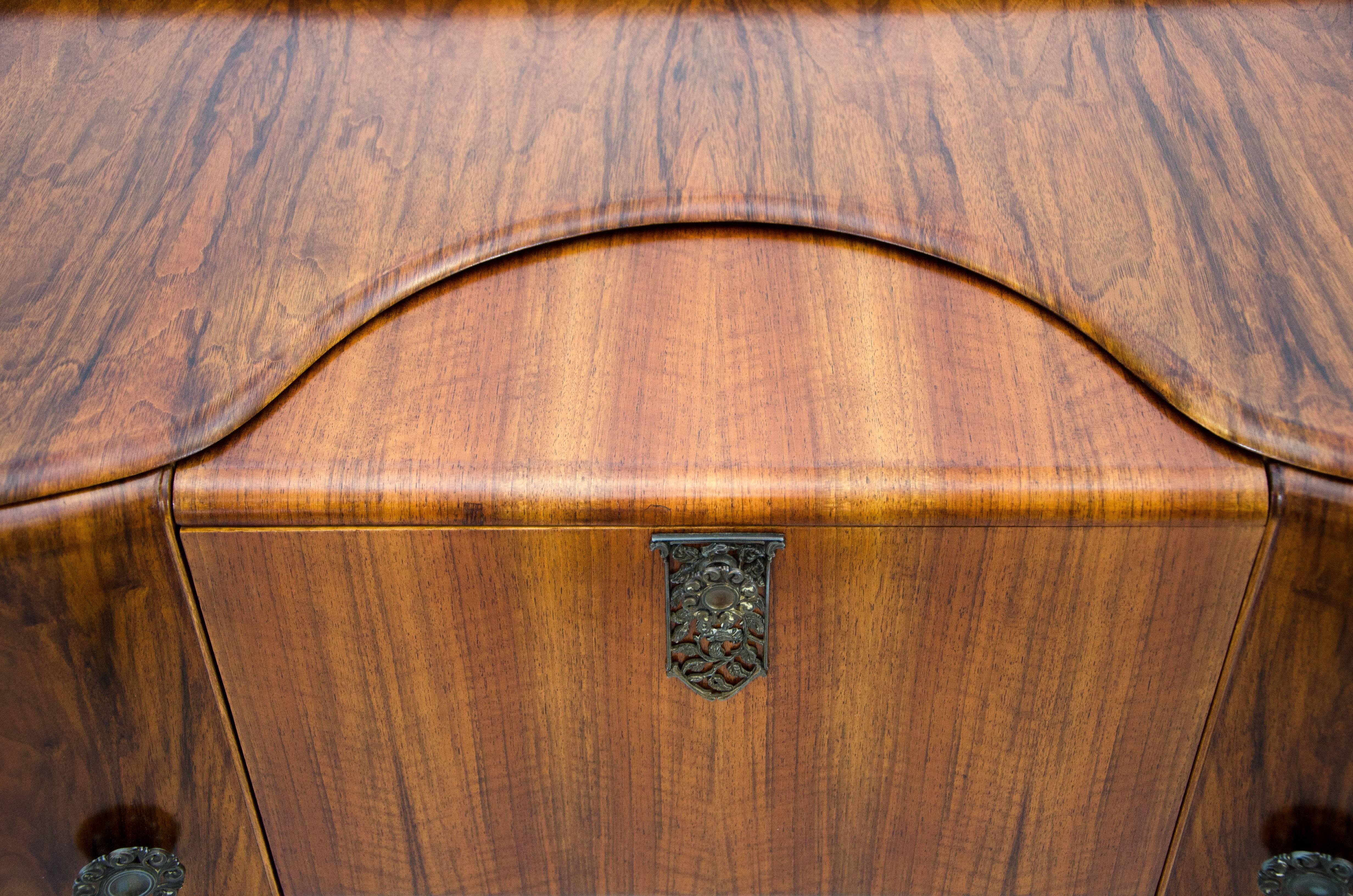 Walnut Art Deco Cocktail Cabinet Bar 5